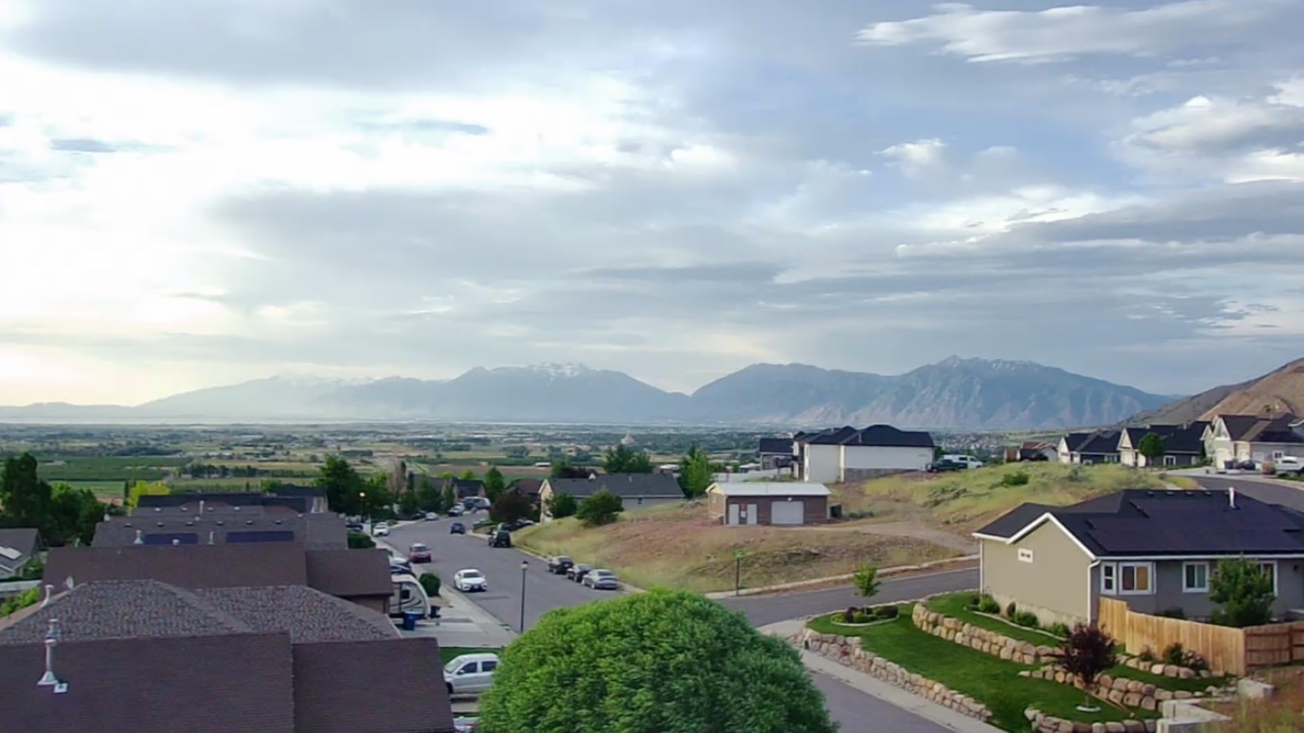 Holy Stone HS600 2-Axis Gimbal Drones with Camera for Adults 4K EIS, Integrated Remote ID, 20000 FT Range Transmission, GPS Drone with Brushless Motors, 4K/30FPS, Follow Me, Level 6 Wind Resistance customer photo 2