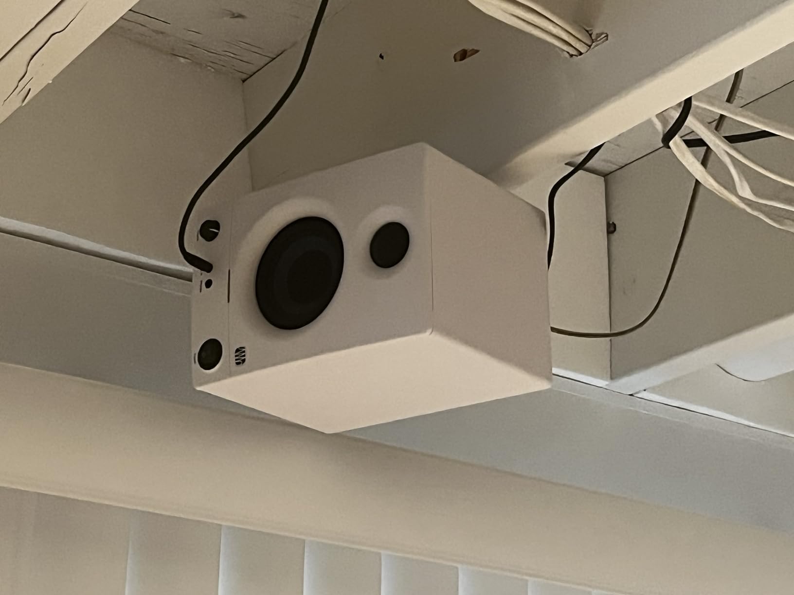 PreSonus Eris 3.5 Studio Monitors, Pair - Powered, Active Monitor Speakers for Near Field Music Production customer photo 2