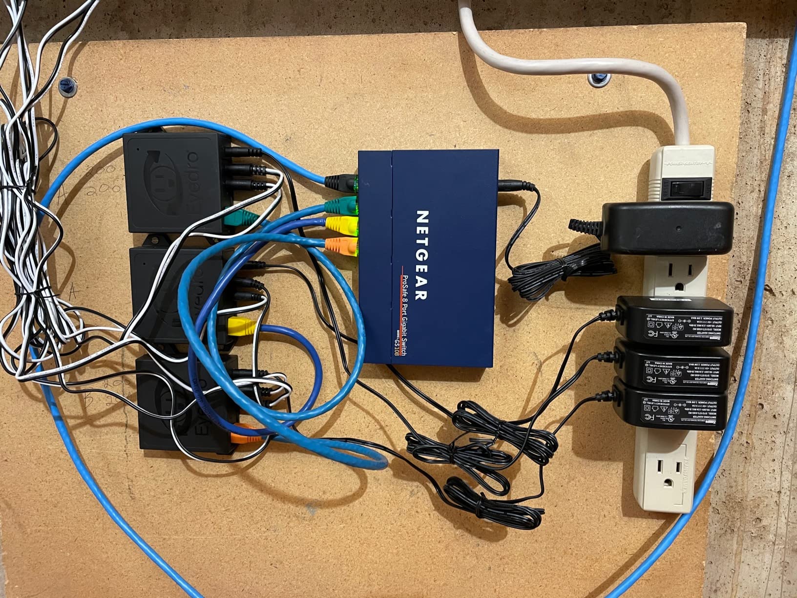 Eyedro Home Energy Monitor - Real-Time Electricity Usage Monitor with Solar Net Metering-Whole House Power Consumption Monitor-WiFi/Ethernet Smart Energy Meter with Reports & History, 2 Sensors customer photo 2