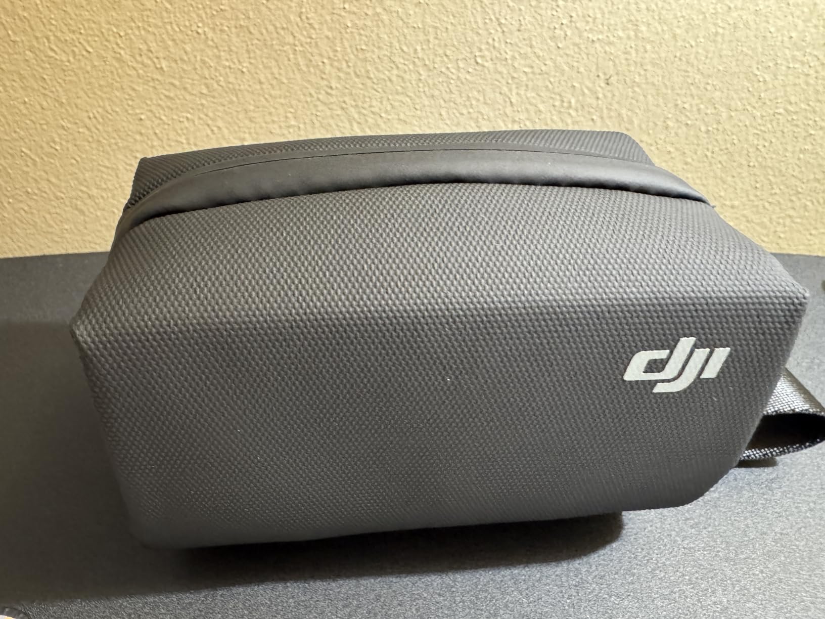 DJI Mic 2 (2 TX + 1 RX + Charging Case), All-in-one Wireless Microphone, Intelligent Noise Cancelling, 32-bit Float Internal Recording, 250m (820 ft.) Range, Microphone for iPhone, Android, Camera customer photo 2