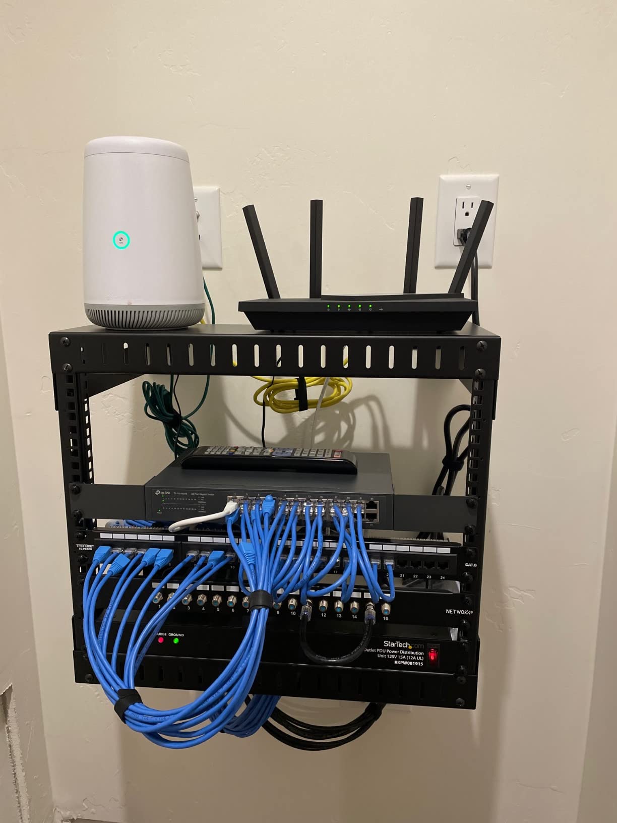 TRENDnet 6-Outlet Managed PDU, TPI-06, Rackmount Power Distribution Unit, UL Certified, 1 x NEMA 5-15R Bypass Power Outlet, 1 x Gigabit RJ-45 Port customer photo 1