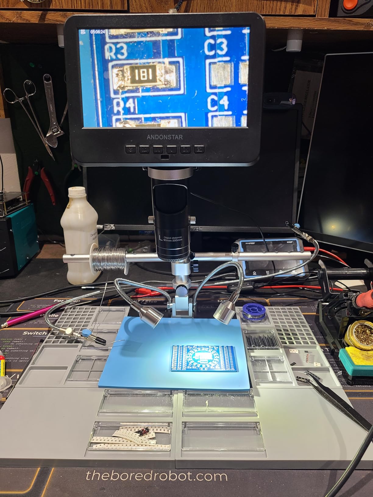 Andonstar AD246S-M Plus 7'' HDMI Soldering Digital Microscope for Electronics Repair, 2000x 3 Lens 2160P UHD Video Record, Soldering Microscope Station with Helping Hands, Coin Full View 32GB Card customer photo 1