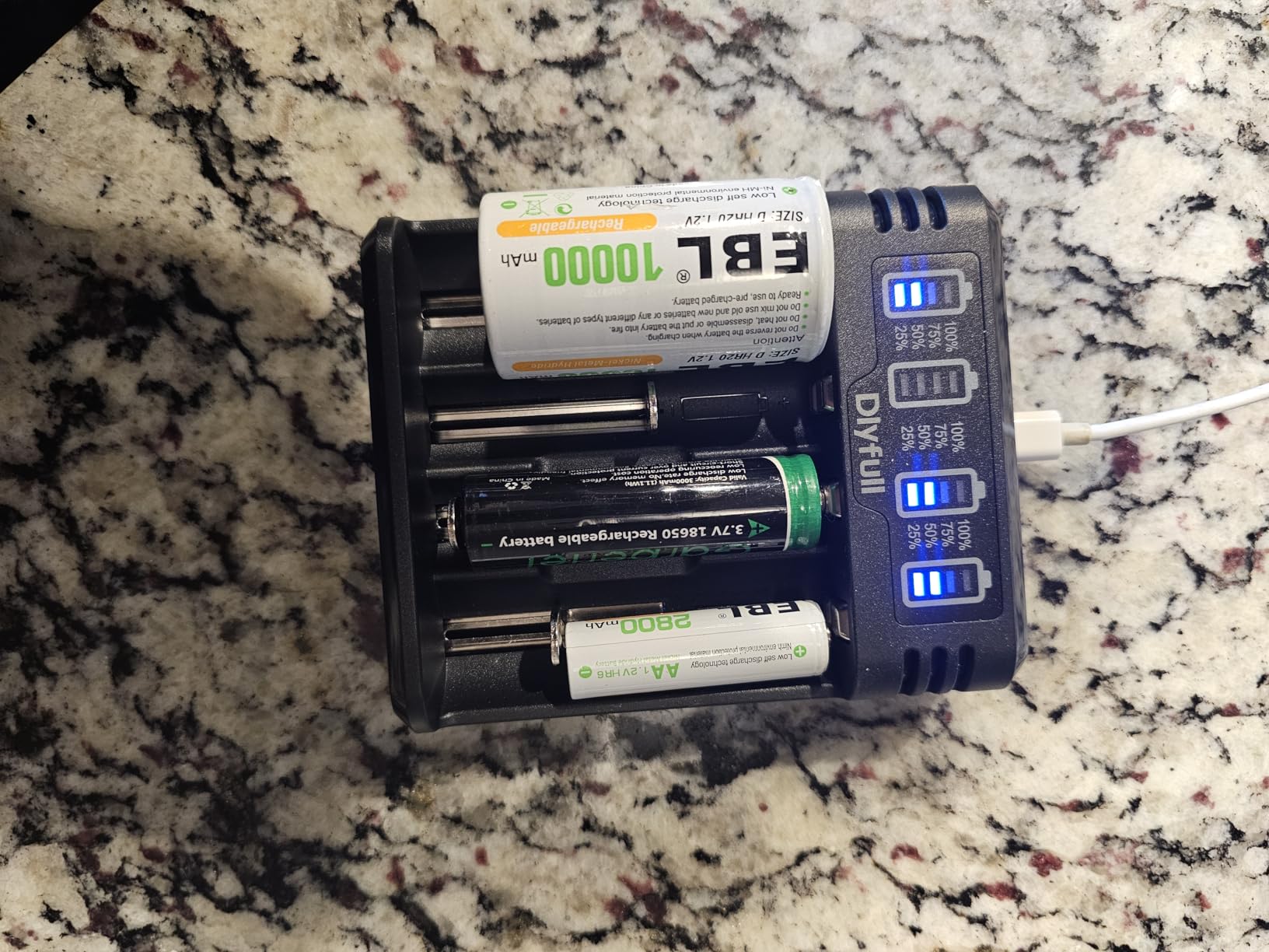 Dlyfull 18650 Battery Charger, Fast Universal Charger for 3.7V Li-ion IMR INR ICR 21700 10340 17335 17670 18500 18700 20700 26650 and 1.2V Ni-MH/CD AAAA AAA AA A C SC Rechargeable Batteries (4 Bay) customer photo 1