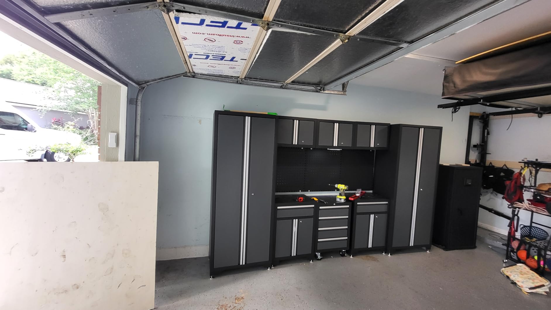 Garage Storage Cabinet System 9-Pcs Workshop Set Garage Cabinets and Storage System with Steel Cabinet Drawers, Rolling Chest, Workbench, Pegboard for Garage Tool Organization, Black and Grey customer photo 1