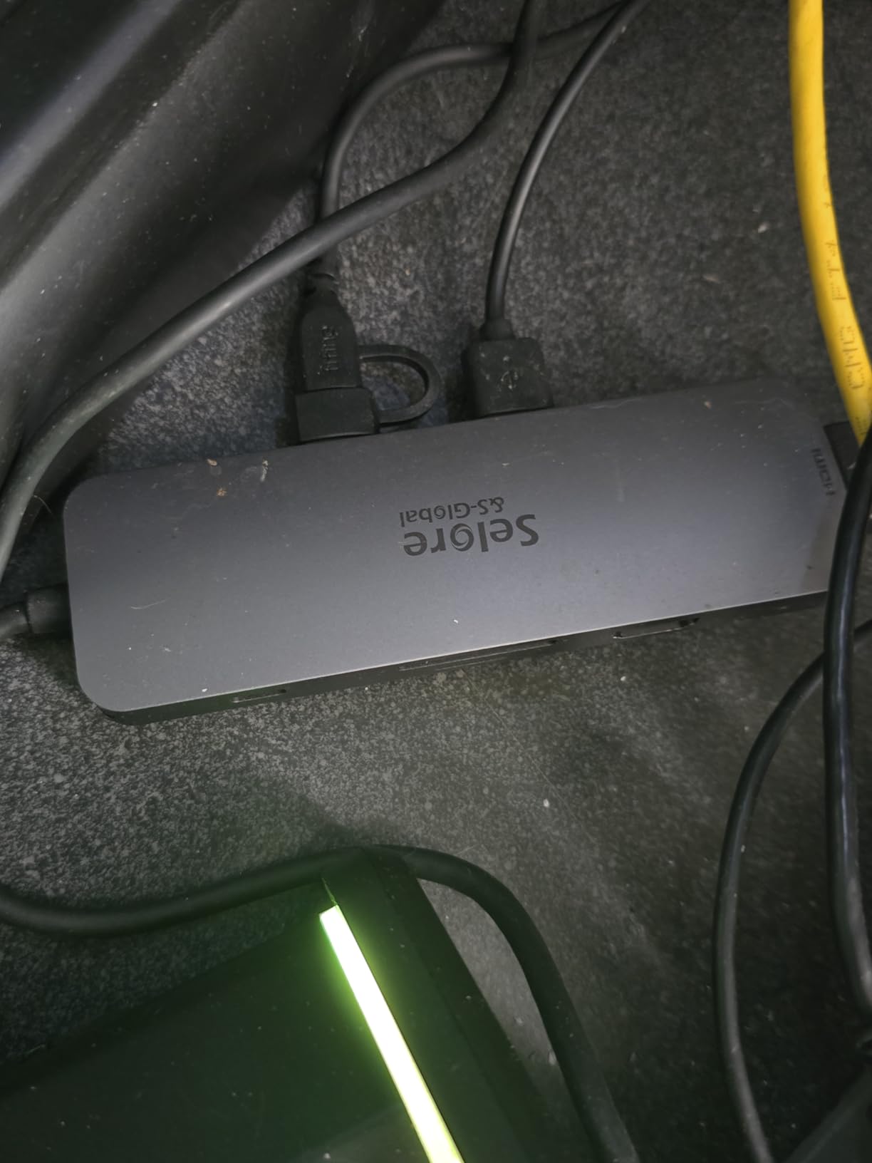 Selore Docking Station for MacBook Pro Air, USB C Hub for MacBook,Dual HDMI Adapter for USB for MacBook,Docking Station Dual Monitor for MacBook Pro Air with Dual HDMI,USB C,2 USB A,PD,SD/TF Reader customer photo 1