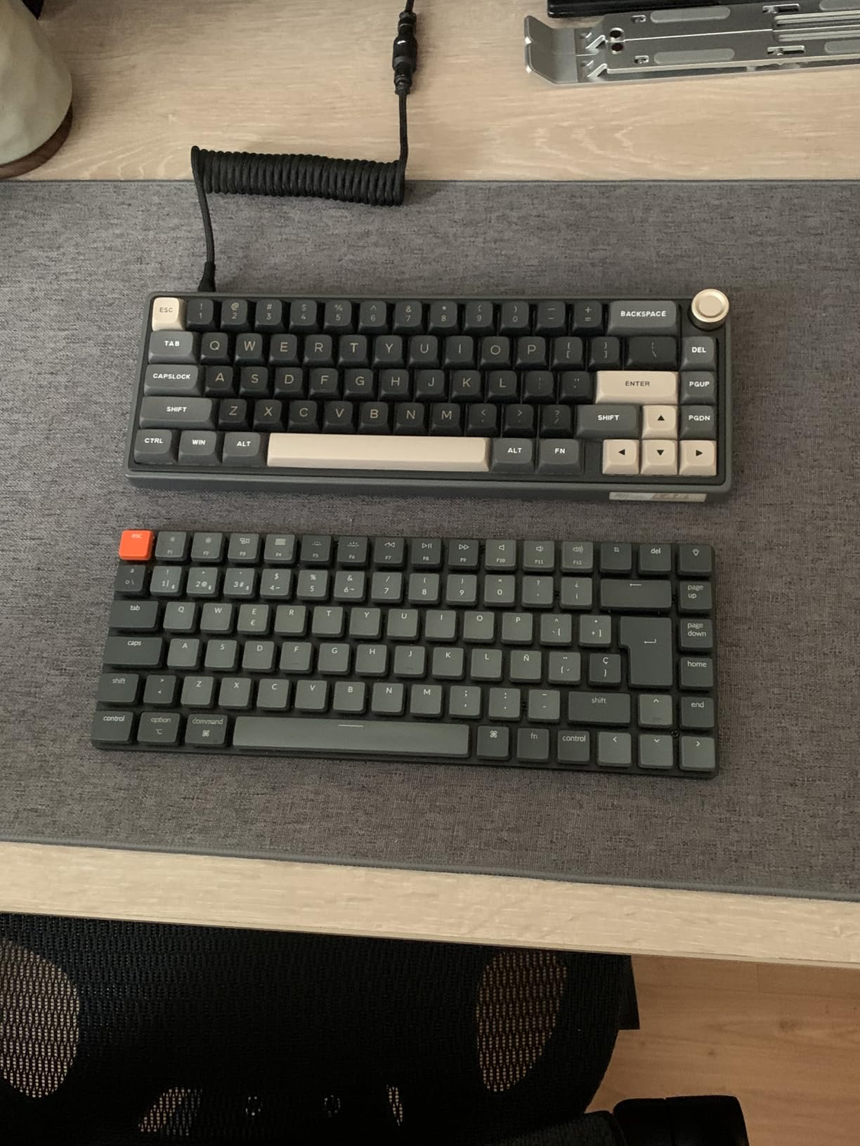 RK ROYAL KLUDGE R65 Wired Mechanical Keyboard, 60% Percent Creamy Gaming Keyboard Gasket Mount RGB Backlit with Programmable Knob, MDA Profile PBT Keycaps, QMK/VIA, Hot Swappable Linear Switch, Cyan customer photo 2