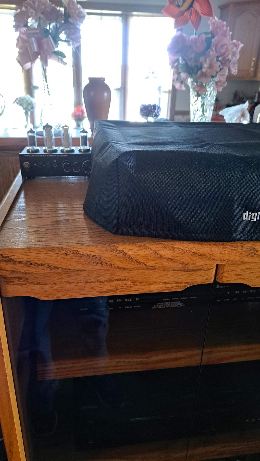 Douk Audio T9 Vacuum Tube Phono Preamp Stereo Turntable Preamplifier with Headphone Output and Treble Bass Control for MM/MC customer photo 1