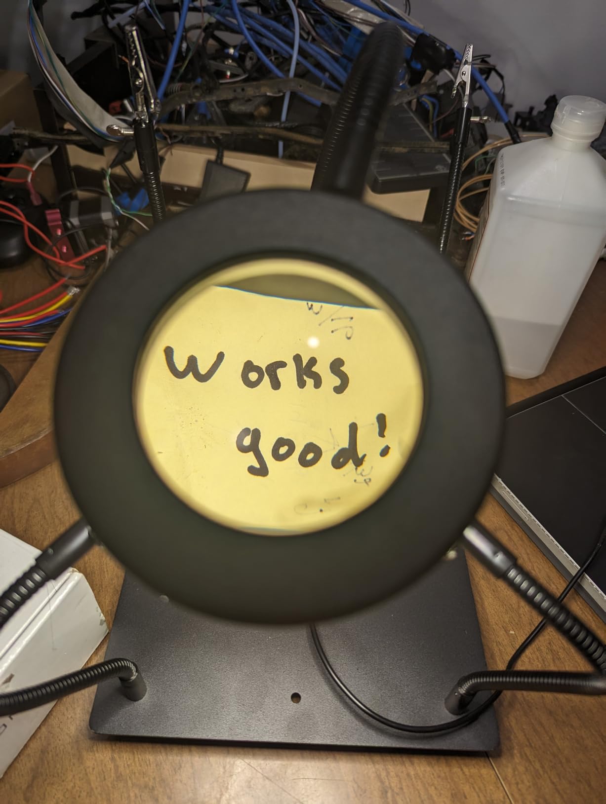 Helping Hands Soldering, PCB Holder Soldering Station Third Hand Tool with 5X Magnifying Glass with Light, 4 Arms Helping Hands Non-Slip Steel Weighted Base for Welding customer photo 2