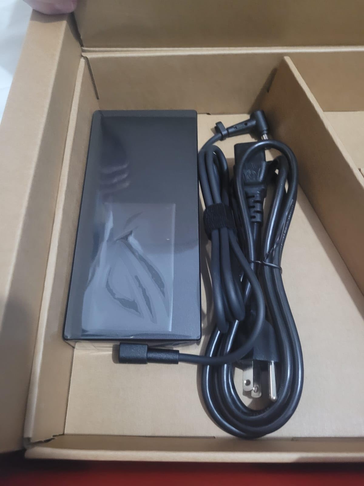 ASUS ROG Strix G16 Gaming Laptop, 16 inch Nebula Display 16:10 QHD 240Hz, GeForce RTX 4060, Intel Core i9-14900HX, 16GB DDR5-5600, 1TB PCIe SSD, Wi-Fi 6E, Windows 11 customer photo 2