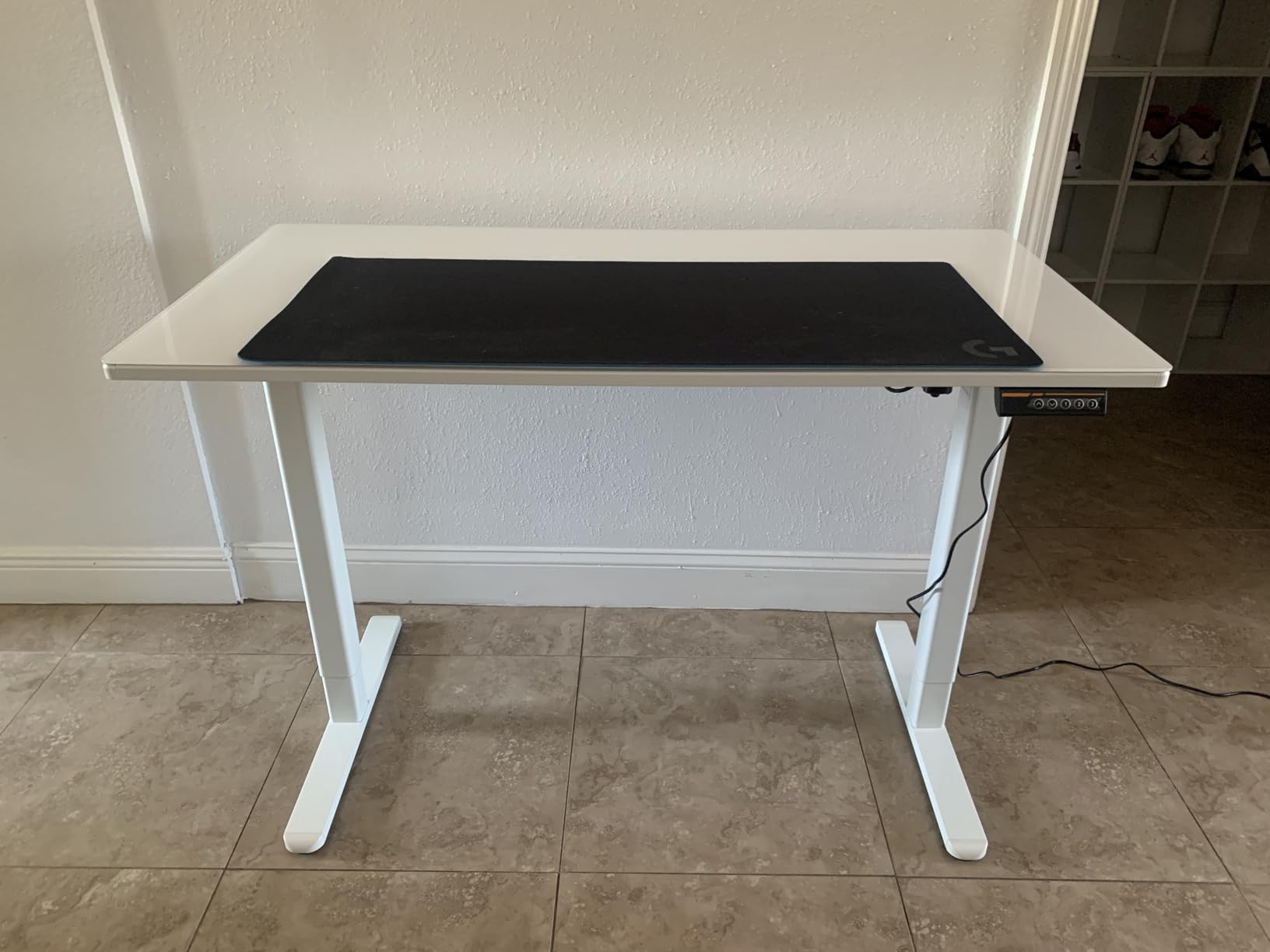 Claiks Glass Standing Desk, 48x24 Inch White Standing Desk Adjustable Height Electric Stand Up Quick Install for Computer Desks, Super White customer photo 1