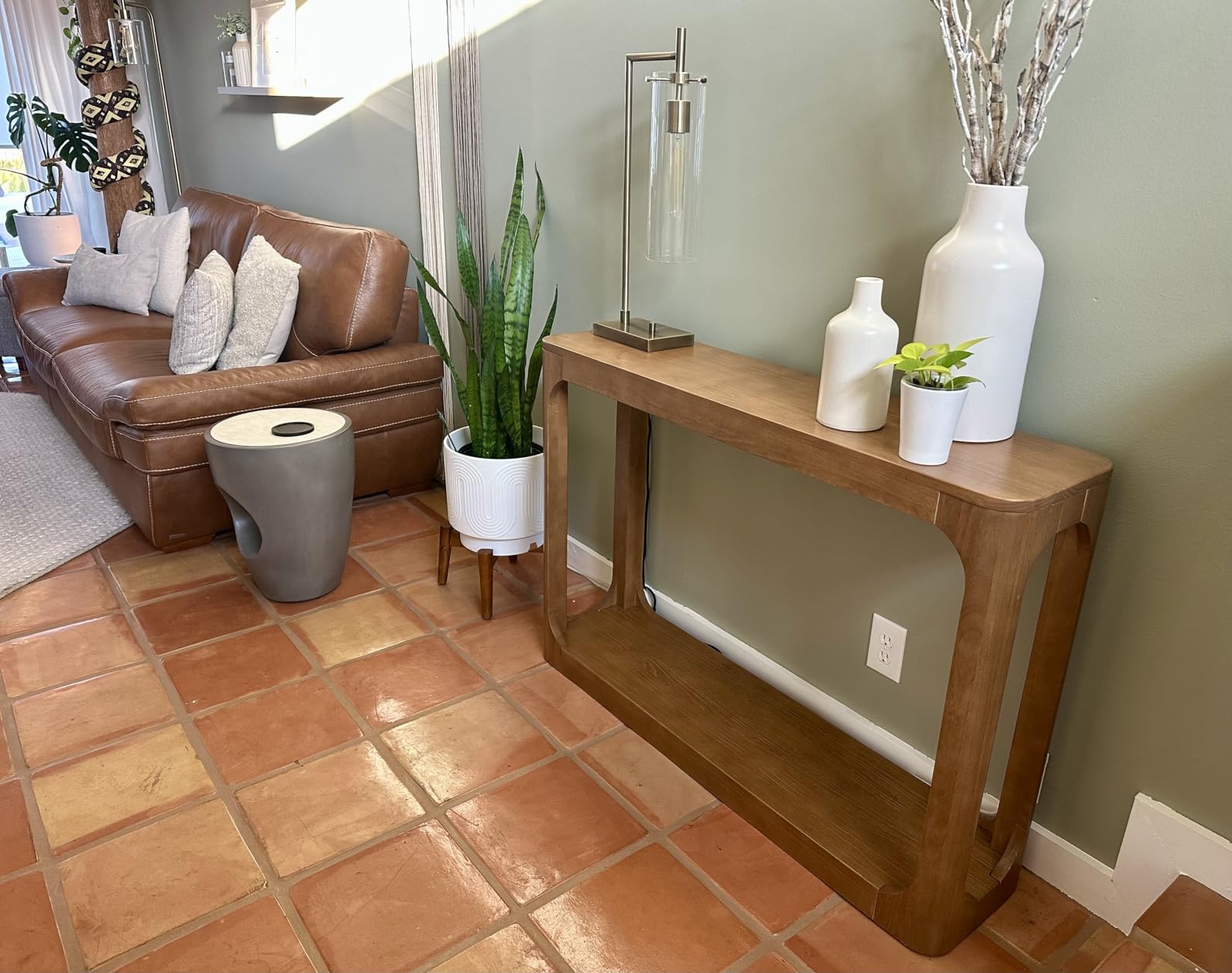 Plank+Beam Forma Console Table, 46 Inch, Solid Wood Sofa Table, Entryway Table for Hallway, Narrow Behind The Couch Table, Console Tables for Entryway, Living Room, Foyer, Easy Assembly, Pecan customer photo 1