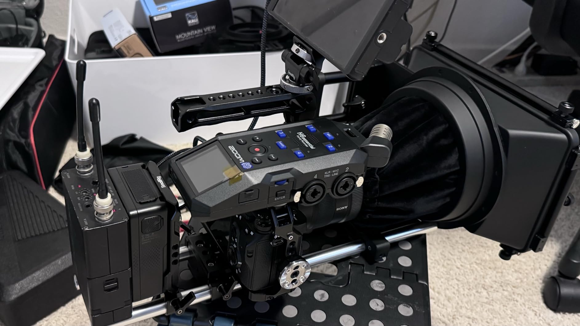 Zoom H6 Essential Handheld Recorder for Musicians, Podcasters & Filmmakers with Stereo Microphones, 4 XLR/TRS Inputs, 6 Tracks of 32-Bit Float Recording, & USB Audio Interface customer photo 1