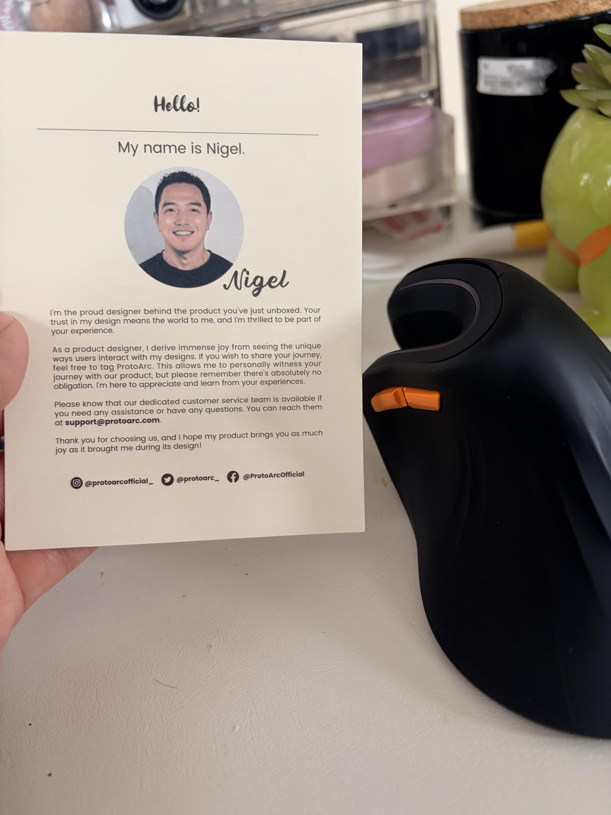 ProtoArc Ergonomic Mouse, EM11 NL Bluetooth Rechargeable Wireless Vertical Mouse, 3 Multi-Device Connectivity for Computer/PC/Laptop, 2.4GHz USB-A Optical Mice for Windows, Mac OS, Black customer photo 1