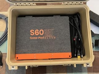 UGREEN Nexode Power Bank 25000mAh 200W Laptop Portable Charger PD 3.1 Fast Charging 90Wh 3-Port Battery Pack with TFT Smart Display for MacBook Pro/Air/ipad/iPhone 17/16/Samsung S26/Dell/HP and More customer photo 1