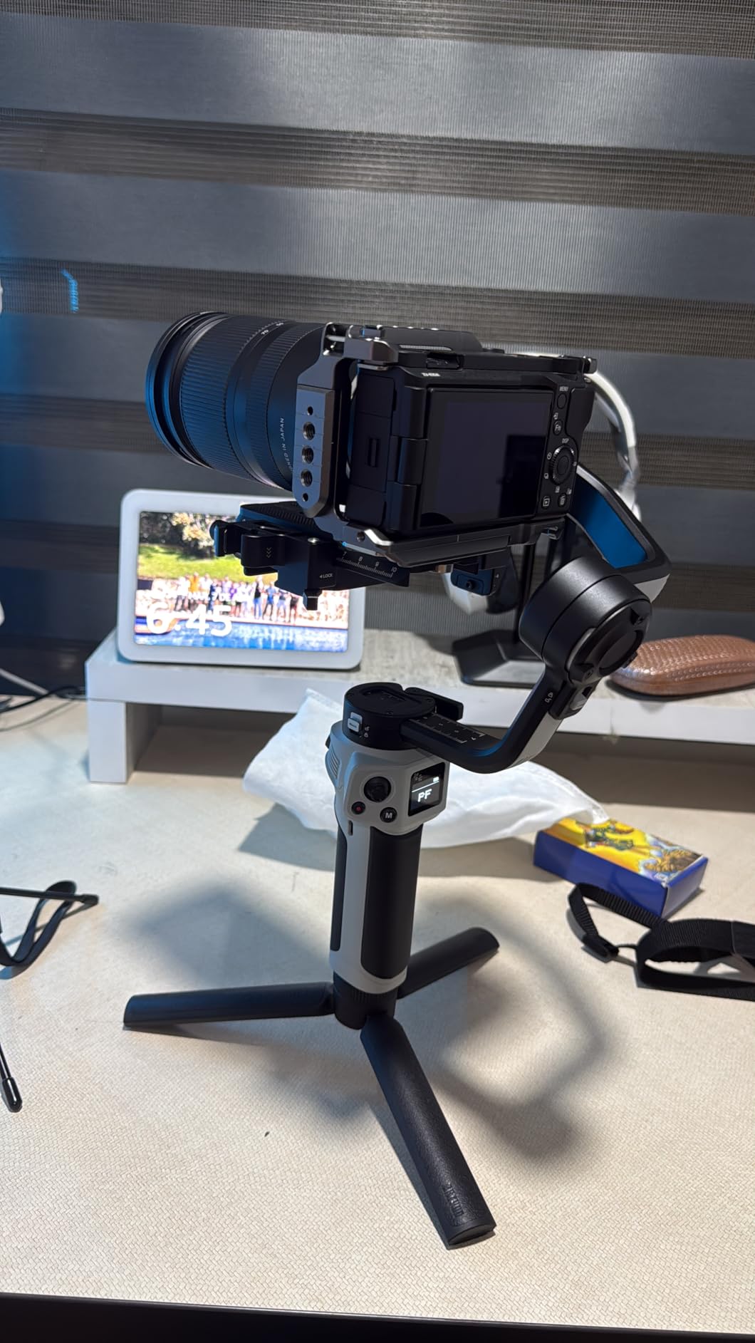 ZHIYUN CINEPEER Weebill 3E, 3-Axis Lightweight Gimbal Stabilizer for DSLR & Mirrorless Camera Canon/Sony/Panasonic/Nikon, 3KG Payload, Native Vertical Shooting, Bluetooth Shutter Control customer photo 1