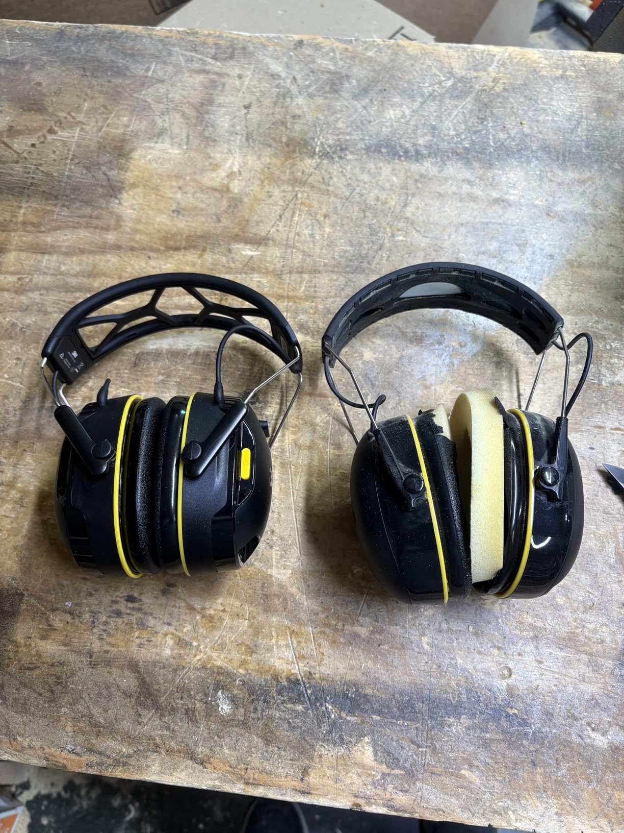 3M WorkTunes Connect Wireless Hearing Protector with Bluetooth Technology, Bluetooth Hearing Protection with a 26 dB Noise Reduction Rating customer photo 2