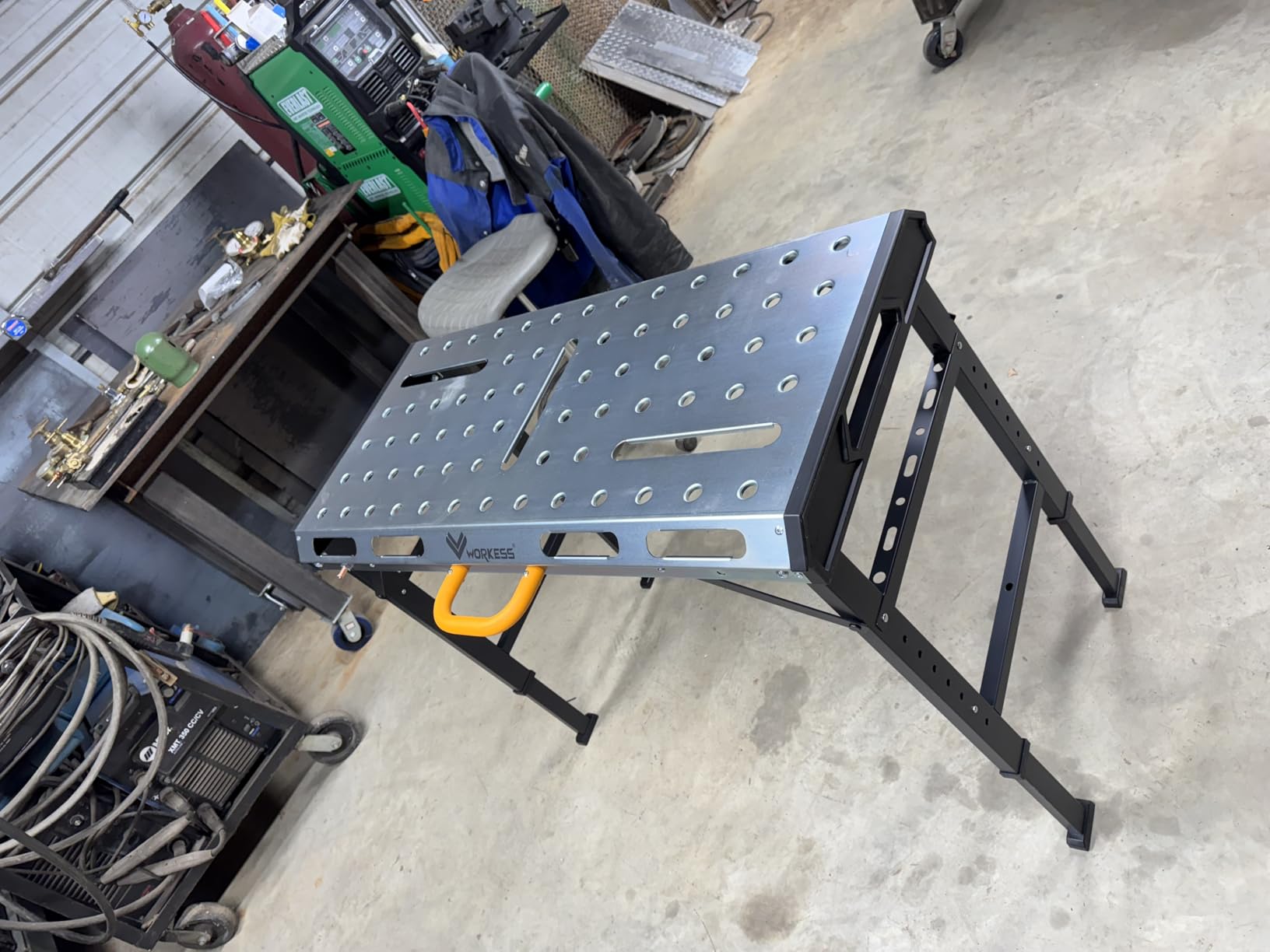 WORKESS Metal Welding Table Folding 1000 lbs Load Capacity Heavy Duty Steel Construction Workbench for Welding Adjustable 7 Level Height customer photo 2