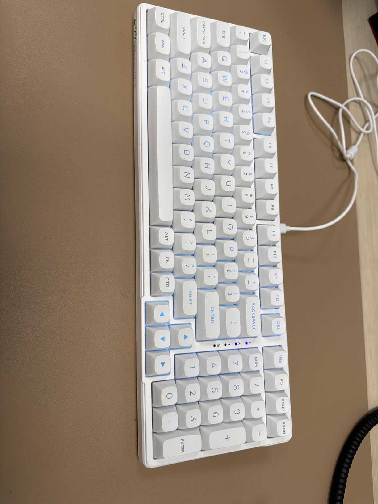 HUO JI E-Yooso Creamy Mechanical Keyboard Wired, Hot Swappable, Pre-lubed Linear Switches, Gasket Structure with Sound Dampening Foam, RGB Backlit, 99 Keys Custom Gaming Keyboard for PC/Mac,White customer photo 1