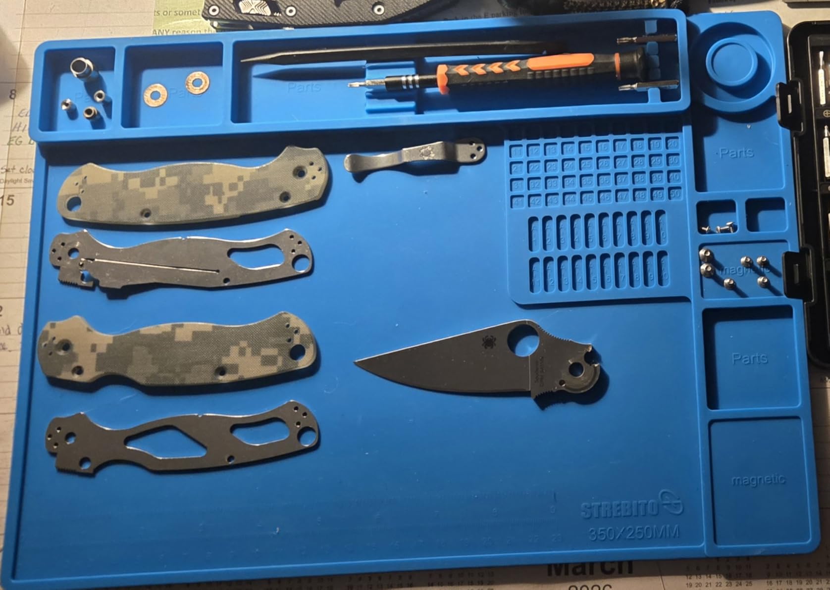 STREBITO Soldering Mat Electronics Repair Mat, Silicone Work Mat Heat Resistant 932°F, Magnetic Mat for Screws and Tools, Solder Mat Silicone Pad for Watch, Phone, Eyeglass, Knife, Size 13.8 