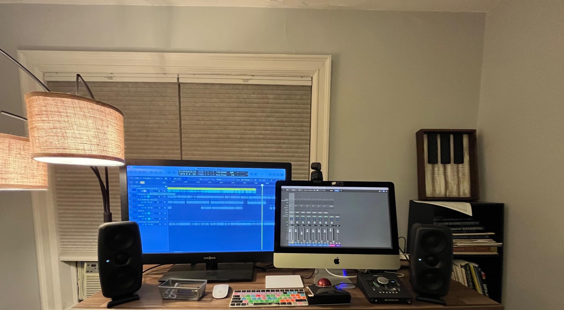 IK Multimedia iLoud MTM MKII (Pair Plus ARC mic) Compact Studio Monitor with Built-in ARC Room Correction, Speaker Emulation, 100W Power customer photo 1
