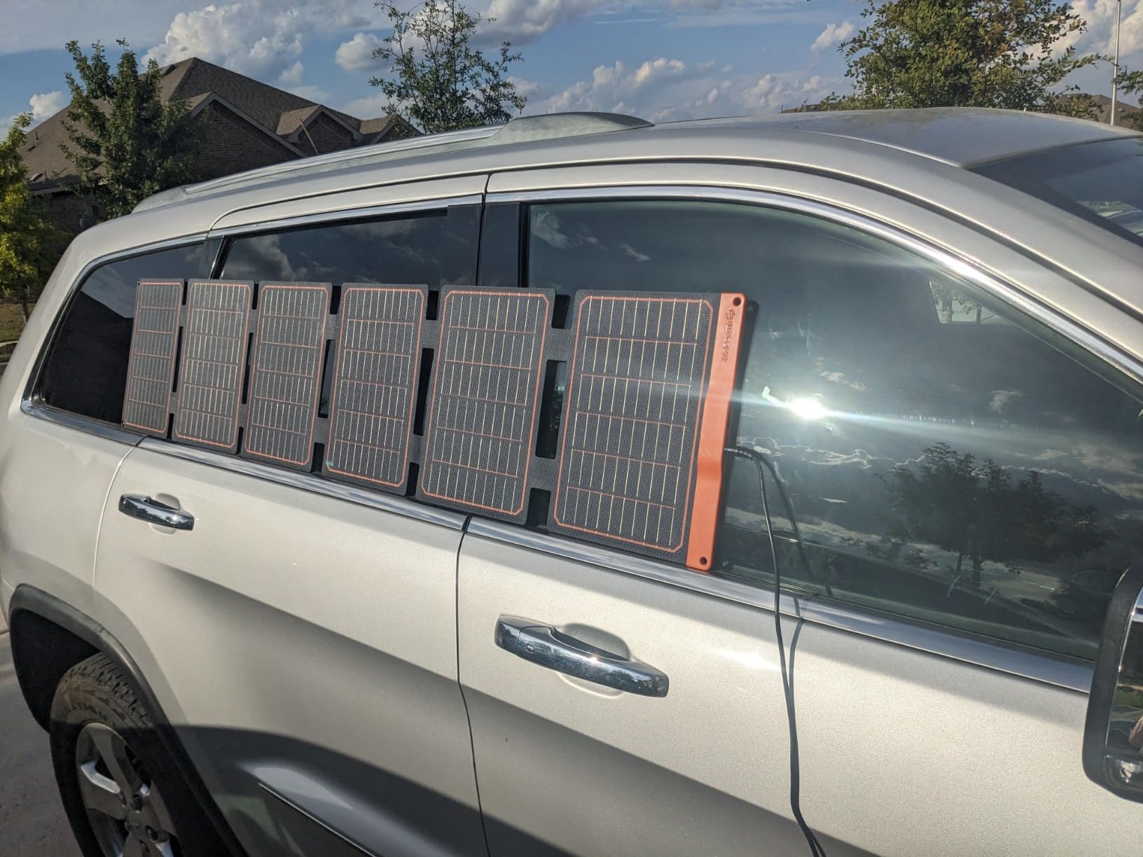 FlexSolar 60W Portable Solar Panels Chargers with PD3.0 USB-C,QC3.0 USB-A and DC Outputs Foldable IP67 Waterproof Power Emergency Camping for Small Power Station Generator,Phones, Power Banks, Tablets customer photo 2