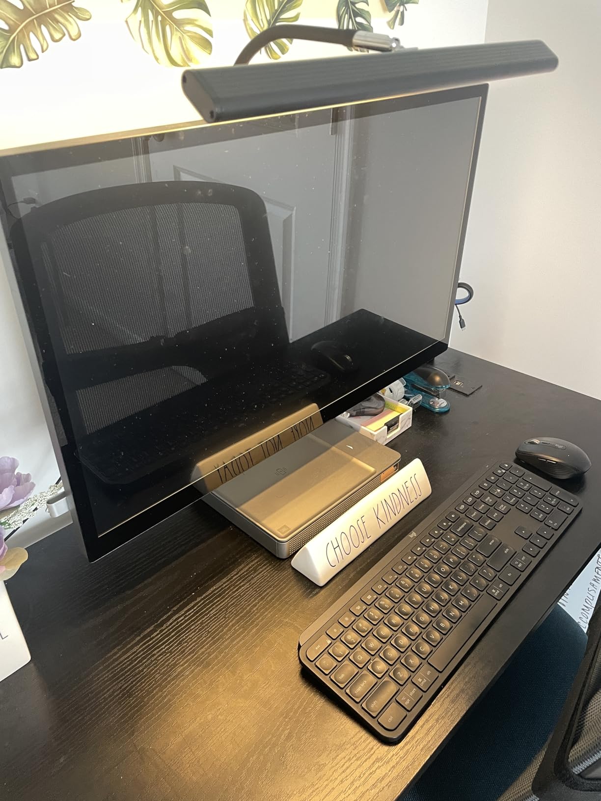 Airlonv LED Desk Lamp with Clamp, Architect Desk Lamp for Home Office with Remote, 24W Ultra-Bright Desk Light with Stepless Dimming and Stepless Color Temp, Memory Function for Study and Workbench customer photo 1