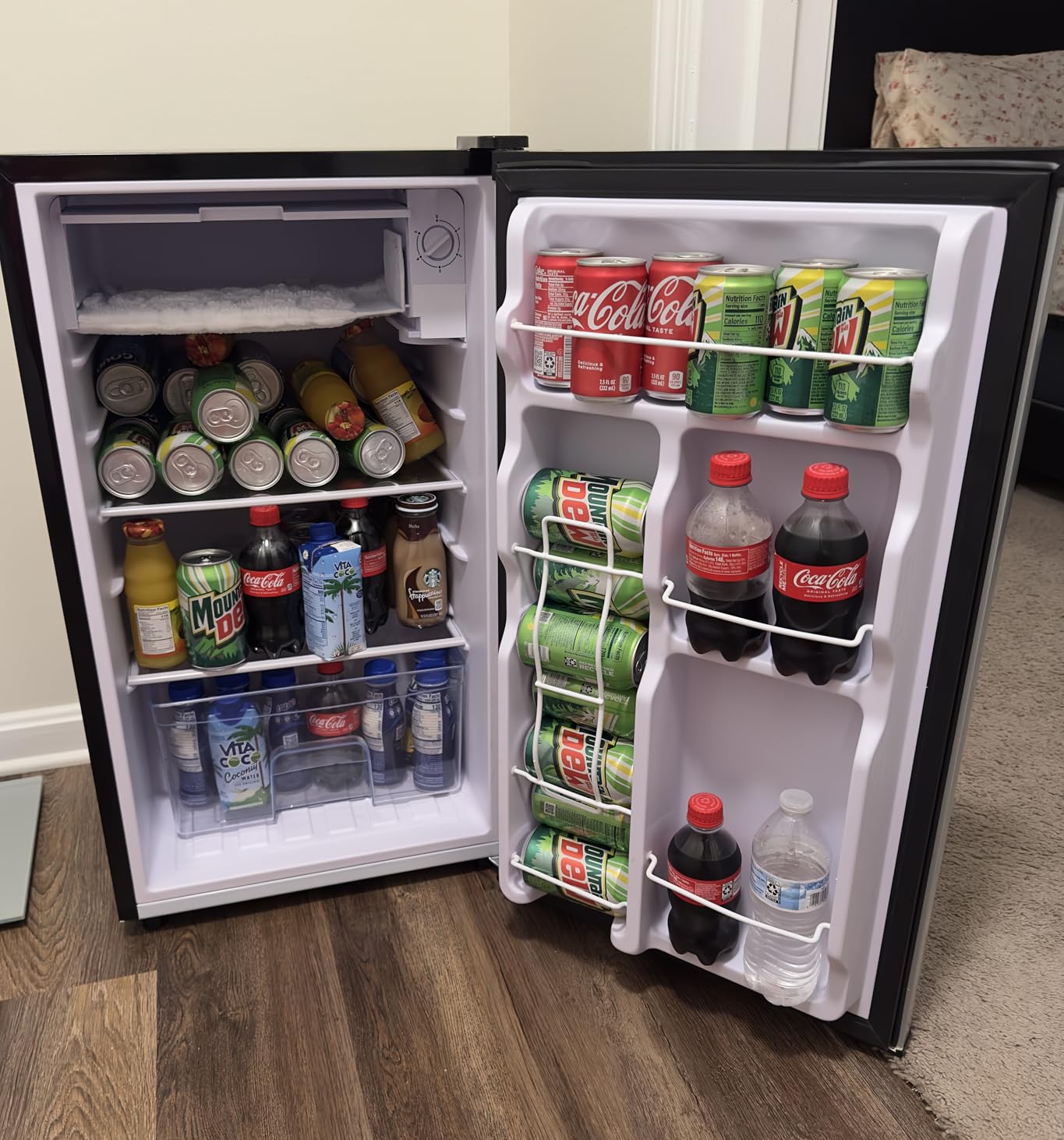 Sweetcrispy 3.2 Cu.Ft Mini Fridge with Freezer Small Refrigerator Single Door Adjustable Thermostat Energy-efficient Low Noise, Compact Fridge for Bedroom, Office, Dorm (Silver Door) customer photo 2