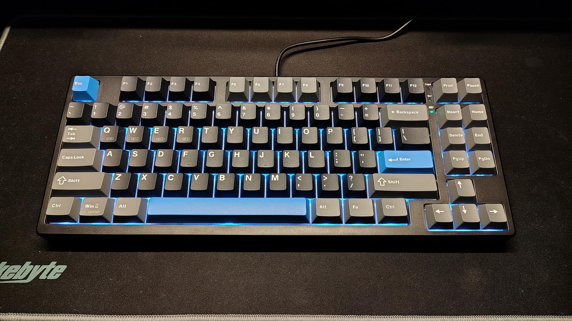 Kisnt KN85 Wireless Mechanical Gaming Keyboard, 75% Layout with RGB Backlit, Custom Hot Swappable, Creamy Sound, Bluetooth/2.4GHz/USB-C Compatible with Windows/Mac/PC (Retro Beige, Linear Switch) customer photo 1