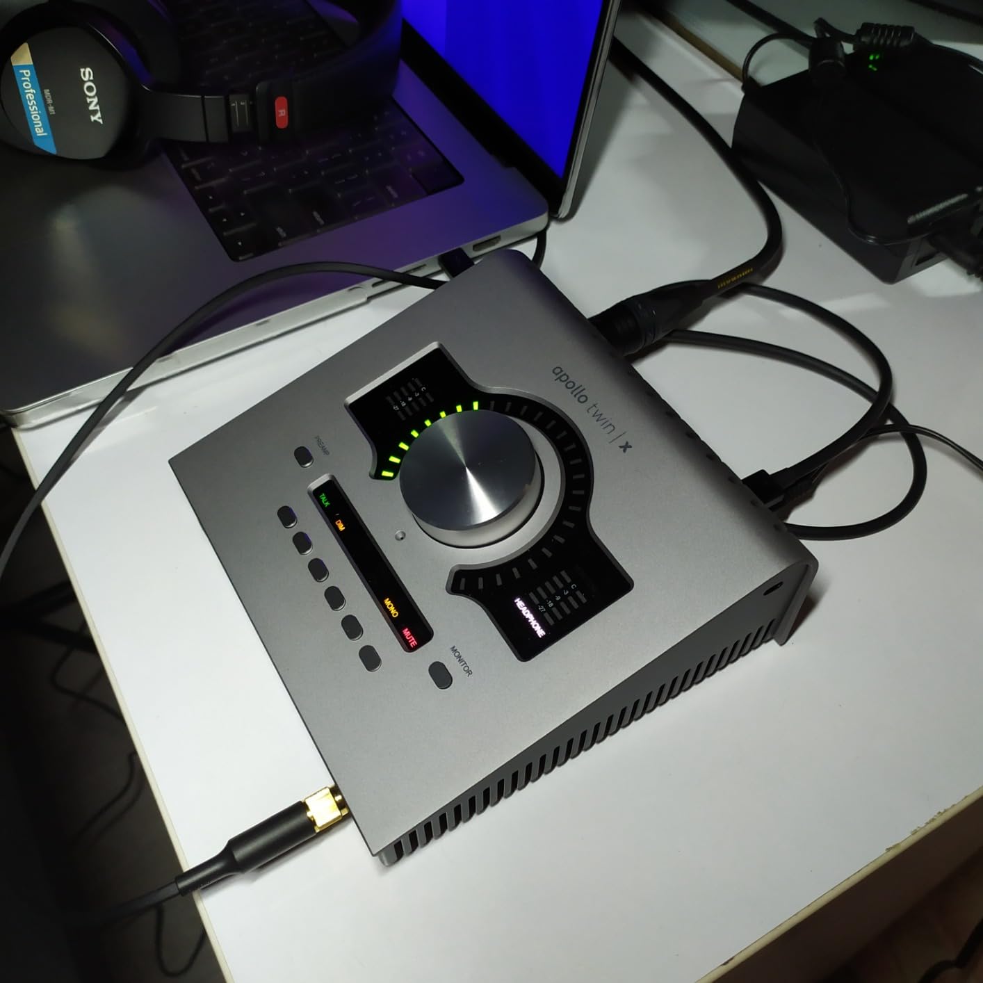 Universal Audio Apollo Twin X DUO Gen 2 Essentials + Edition Thunderbolt 3 Audio Interface customer photo 1