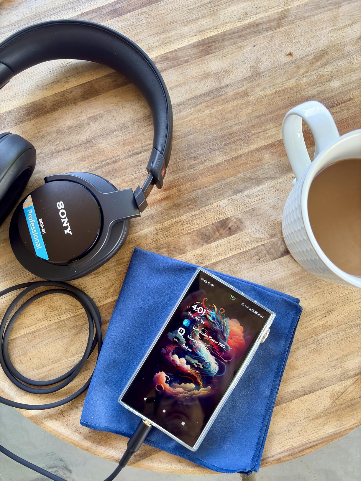 Sony MDR-M1 Professional Reference Closed Monitor Headphones customer photo 2