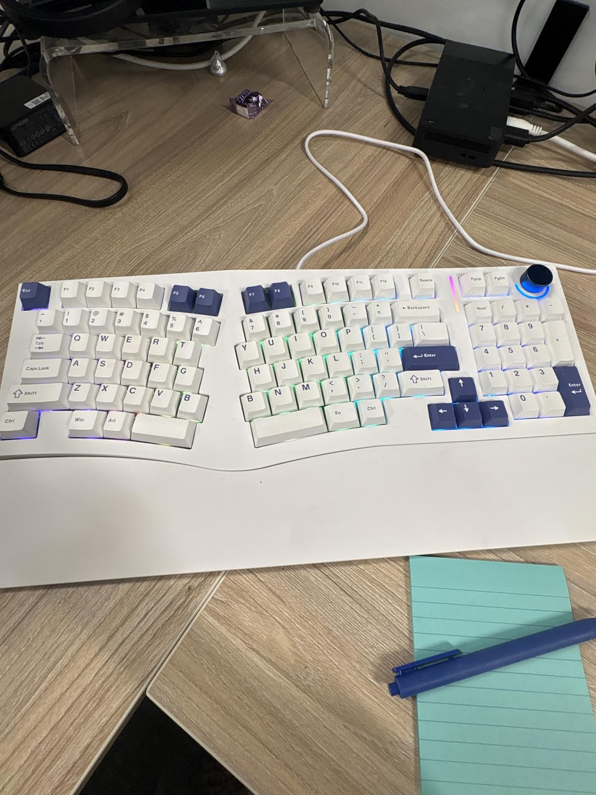 MechLands Feker Alice98 Ergonomic 98 Keys Custom Mechanical Keyboard, VIA Programmable, USB-C Wired Gaming Keyboard, Hot Swappable, 5 Layer Paddings, Control Knob, NKRO, RGB for Win/Mac (Beige) customer photo 1