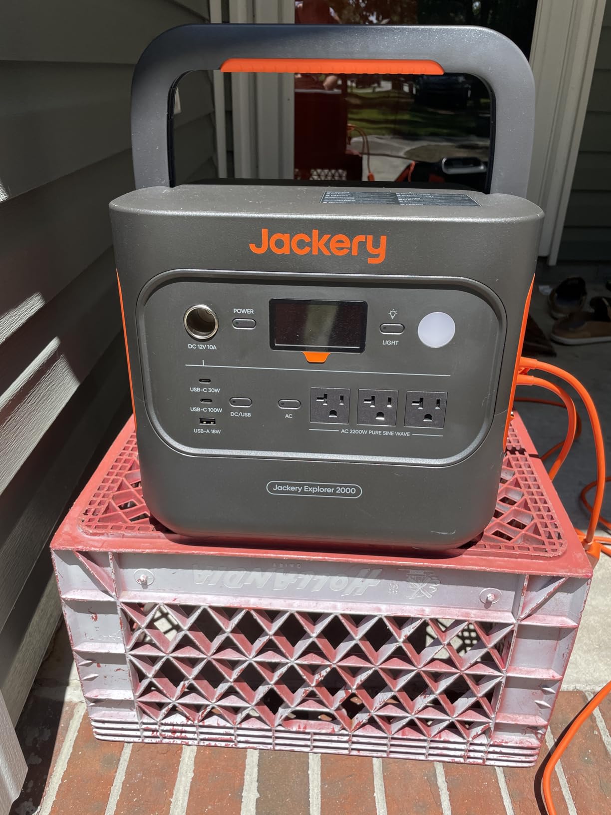 Jackery Explorer 2000 v2 Portable Power Station with 2x200W Solar Panels, 2042Wh LiFePo4 Battery, 2200W Solar Generator, 20ms UPS, USB-C PD 100W Fast Charging for Power Outages, Emergencies, Camping customer photo 1
