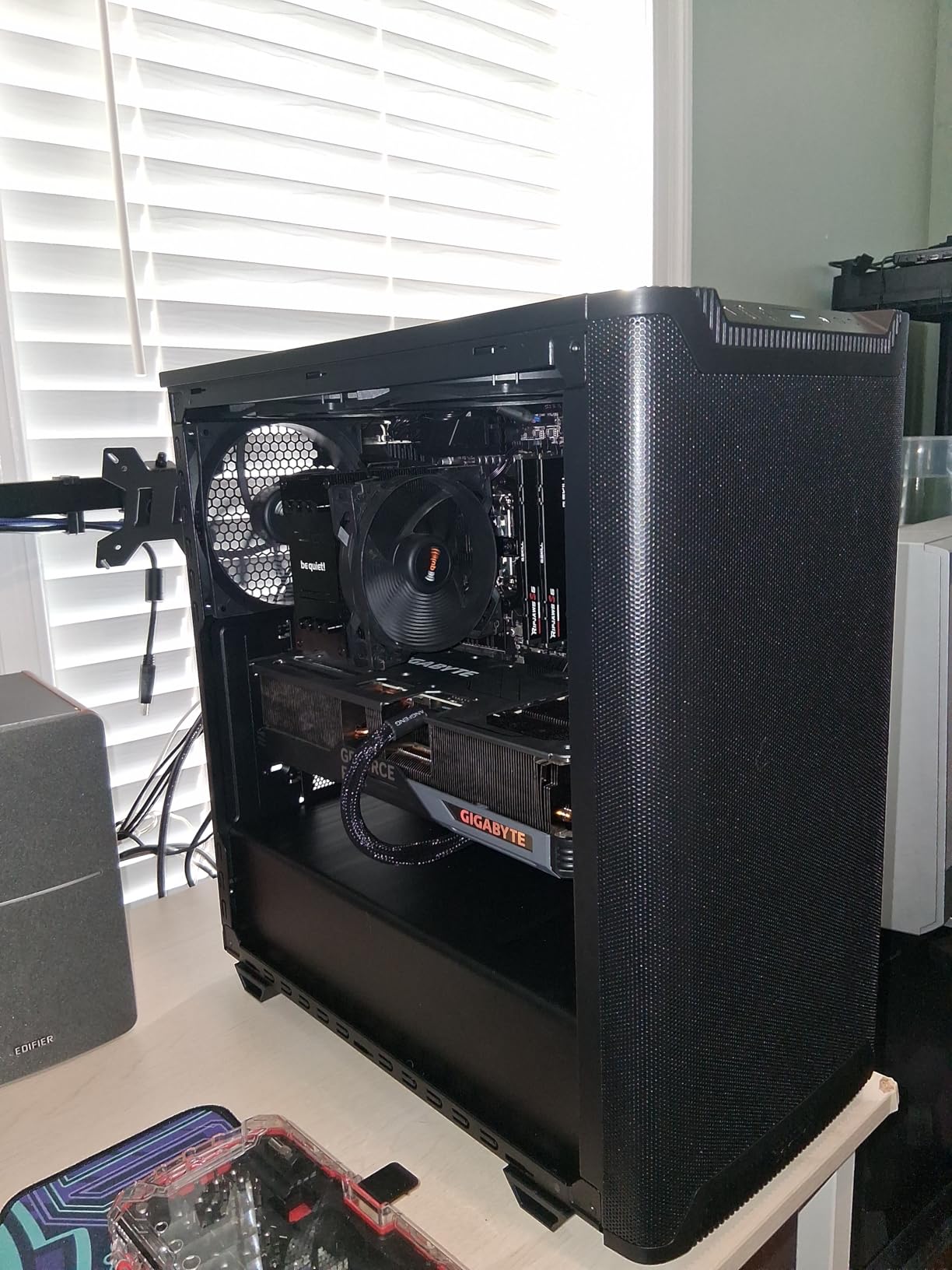 be quiet! Pure Base 501 Black PC case | 2 Preinstalled Quiet Fans | Mid Case | USB 3.2 Gen | Airflow | BGW74 customer photo 1