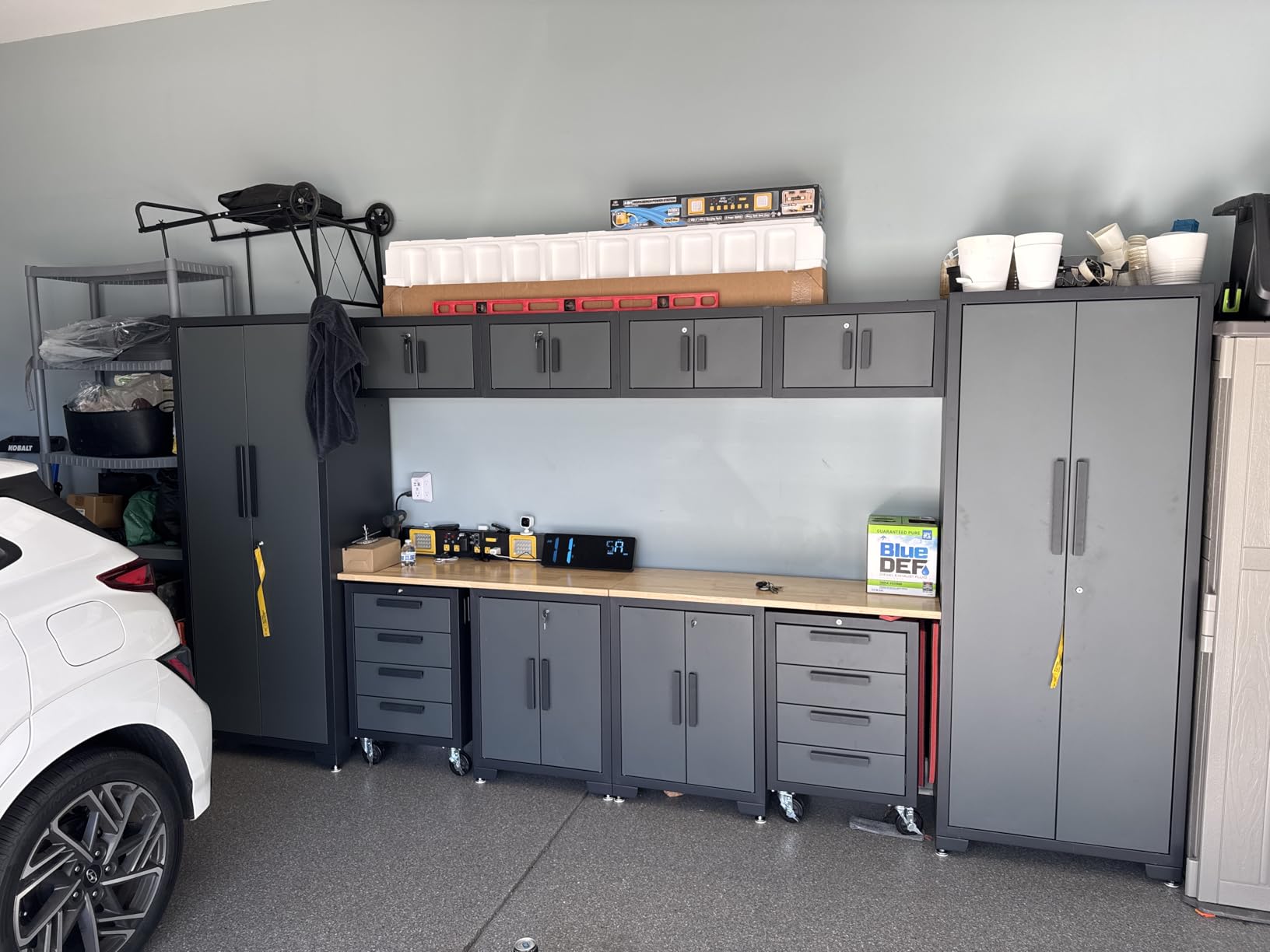 Torin 12 Piece Garage Storage Cabinet Set: Workshop Tool Organizer Chest with Lockers, Shelves and Wood Workbench, Black/Grey customer photo 2