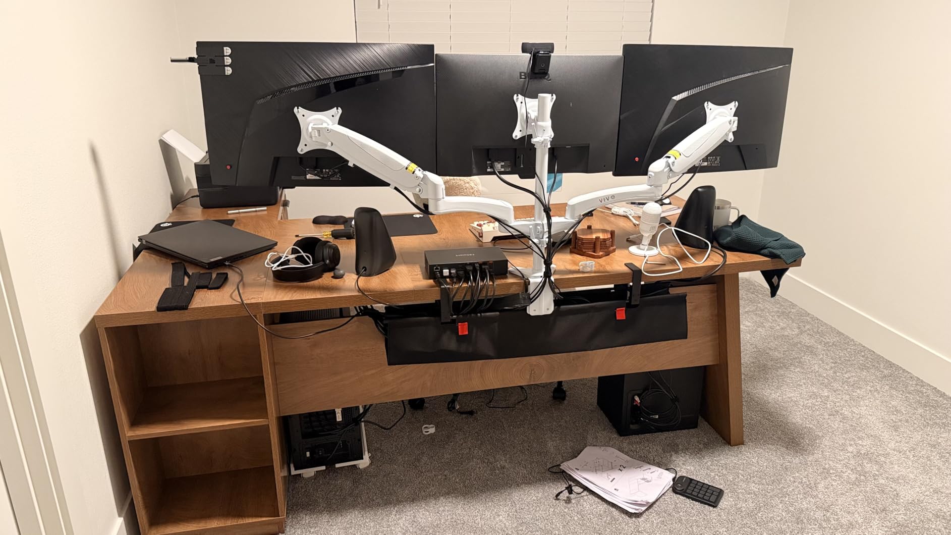 Univivi No Drill Under Desk Cable Management Tray, 36