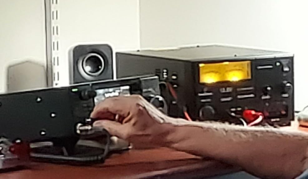 Icom IC-7300 100W HF/50MHz SDR Amateur Radio Transceiver Bundle (2 Items) with Intellitron PS-2140A-MBL 40A Variable Voltage Linear Power Supply with Volt and Amp Meters!! customer photo 1