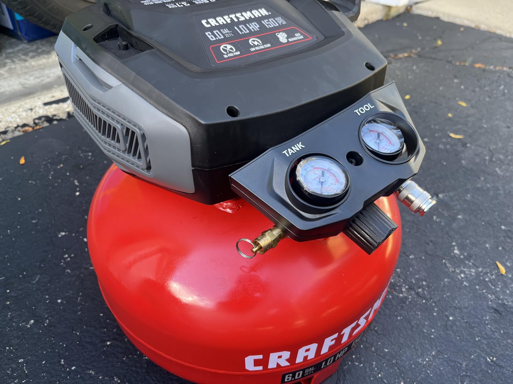 Craftsman Air Compressors 6 Gallon Portable Pancake Air Compressor, Oil Free Max 150 Psi 1.0HP customer photo 1