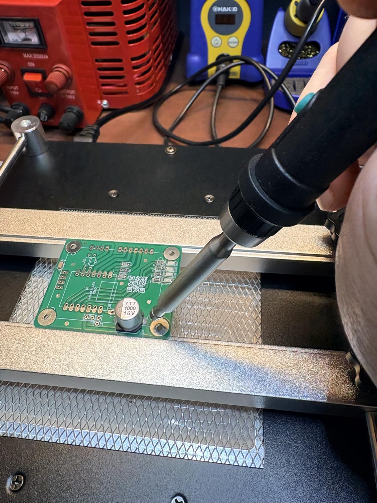 853A Soldering Hot Plate, 110V 450W Heating Plate for SMD BGA Rework Station, 50-400°C Infrared Preheating Oven Hot Plate for IR PCB Circuit Board Welding Soldering Repair customer photo 1