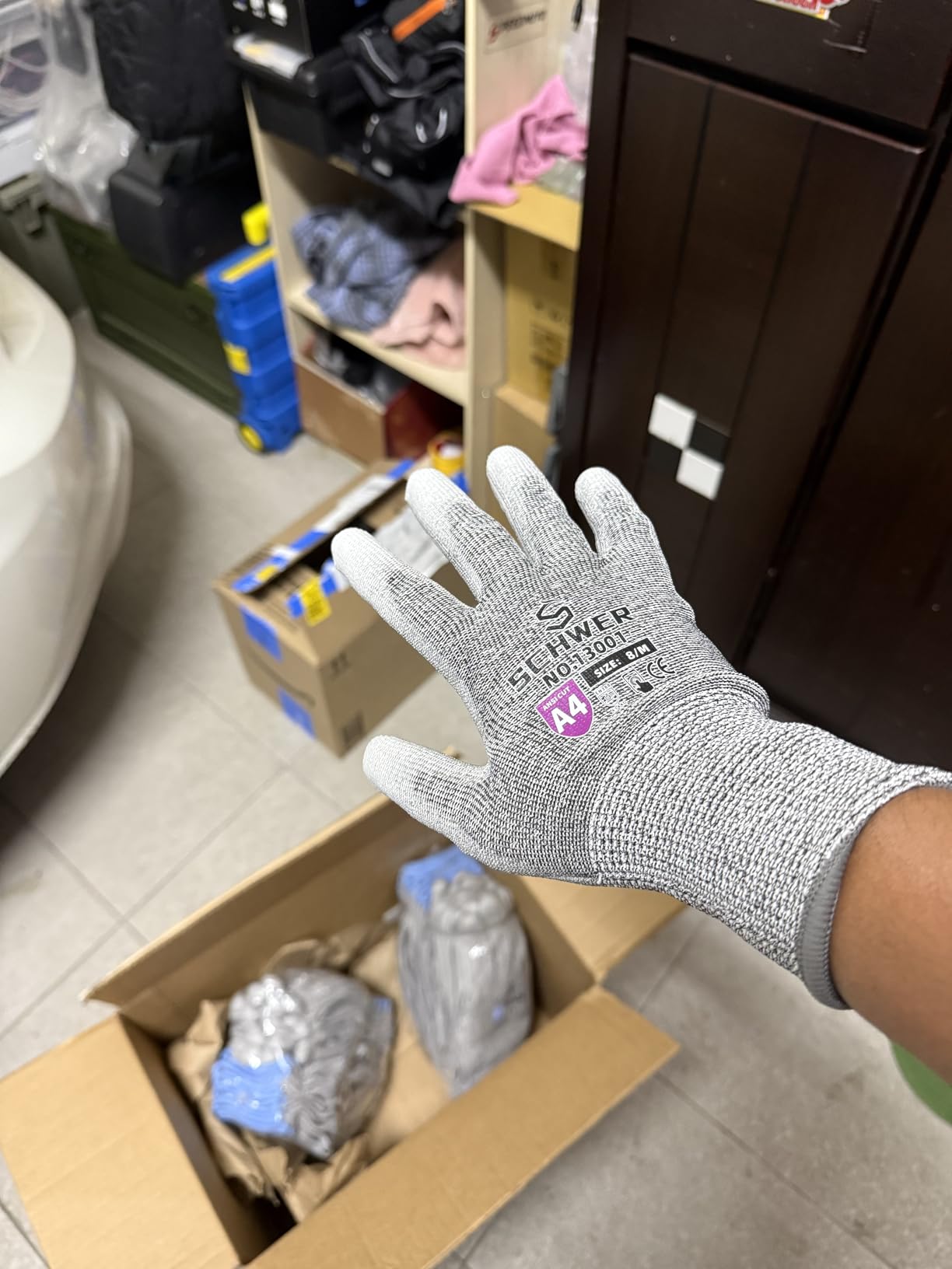Schwer 12 Pairs ANSI A5 Cut Resistant Work Gloves, Cut Proof Gloves with PU Coating, Used for Metal Fabrication, WoodWorking, Construction, Non Slip, Durable, M, CR3088 customer photo 2