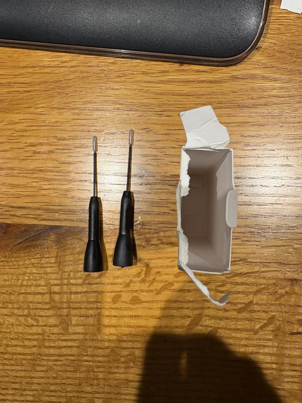 4 Pack 2mm Extended Needle Test Probes, 600V/10A Non-Destructive Insulation Wire Piercing Needle Stainless Steel Extra Thin Electrical Needle multimeter Probe for Fluke Meter Test Lead (Black-Red) customer photo 1