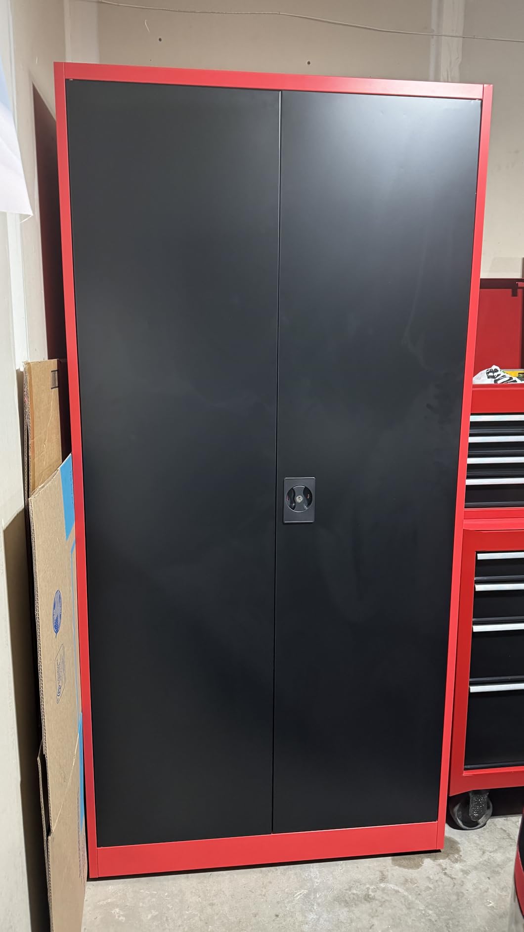 Letaya Metal Garage Storage Cabinets with Lock Door and Adjustable Shelves, Steel Tool Cabinets for Home,Office,Warehouse Organisieren (Black, 75