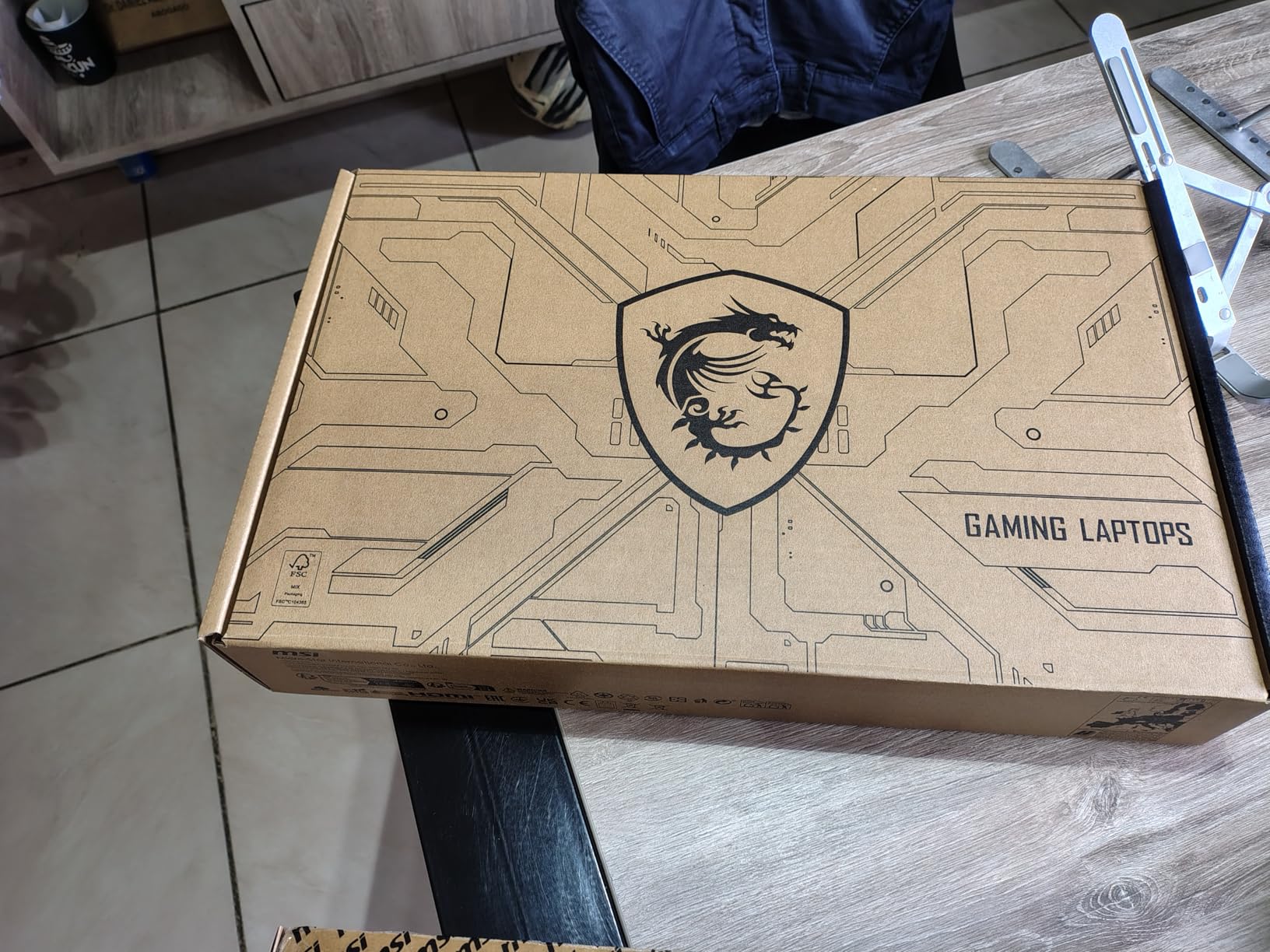 MSI Katana 15 HX 15.6 inch 165Hz QHD+ Gaming Laptop: Intel Core i9-14900HX, NVIDIA GeForce RTX 5070, 32GB DDR5, 1TB NVMe SSD, RGB Keyboard, Win 11 Home customer photo 2