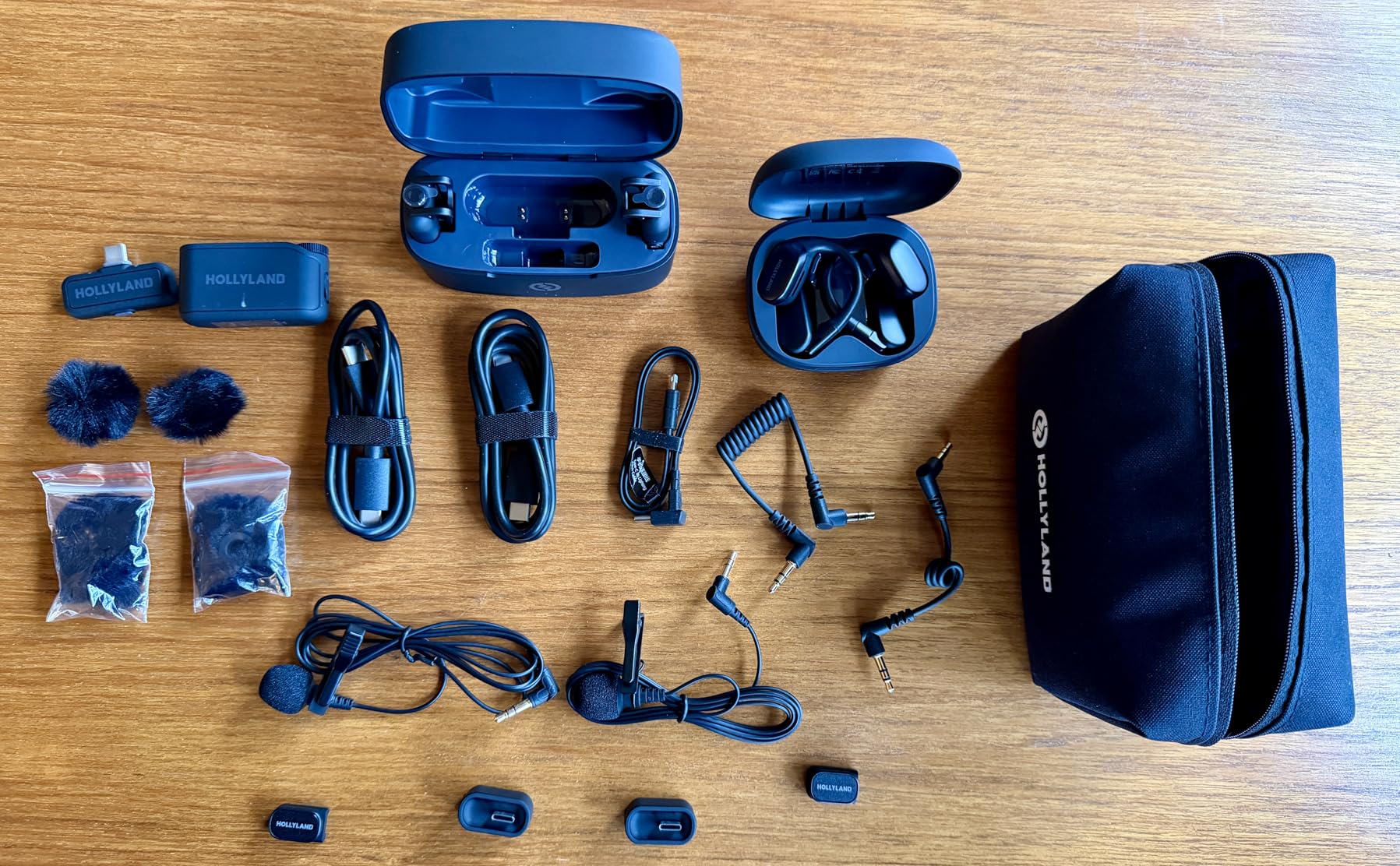 Hollyland Lark MAX 2 Wireless Microphone for iPhone/Camera/Android, AI Noise Cancel, Wireless Monitoring, 32bit Full-Chain Audio, Timecode (Ultimate Combo, 2TX+2RX+OWS Earphones + Charging Case) customer photo 1