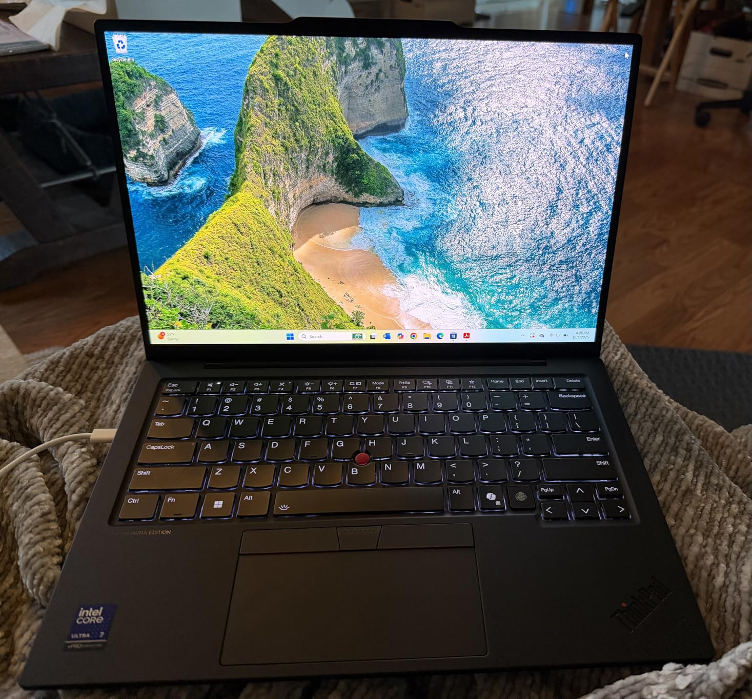 ThinkPad X1 Carbon Gen 13, Intel Ultra 7 268V vPro, 14