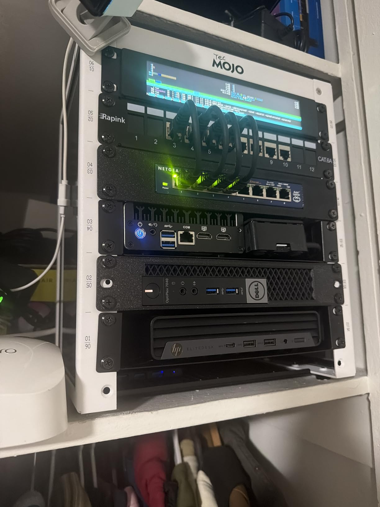 Tecmojo 6U Network Rack, 10 inch Mini Server Rack with 2 Side Translucent Panels & 2 Top Handles, 7.87 inch Deep, for 10 inch IT Equipment & A/V Devices, White customer photo 1