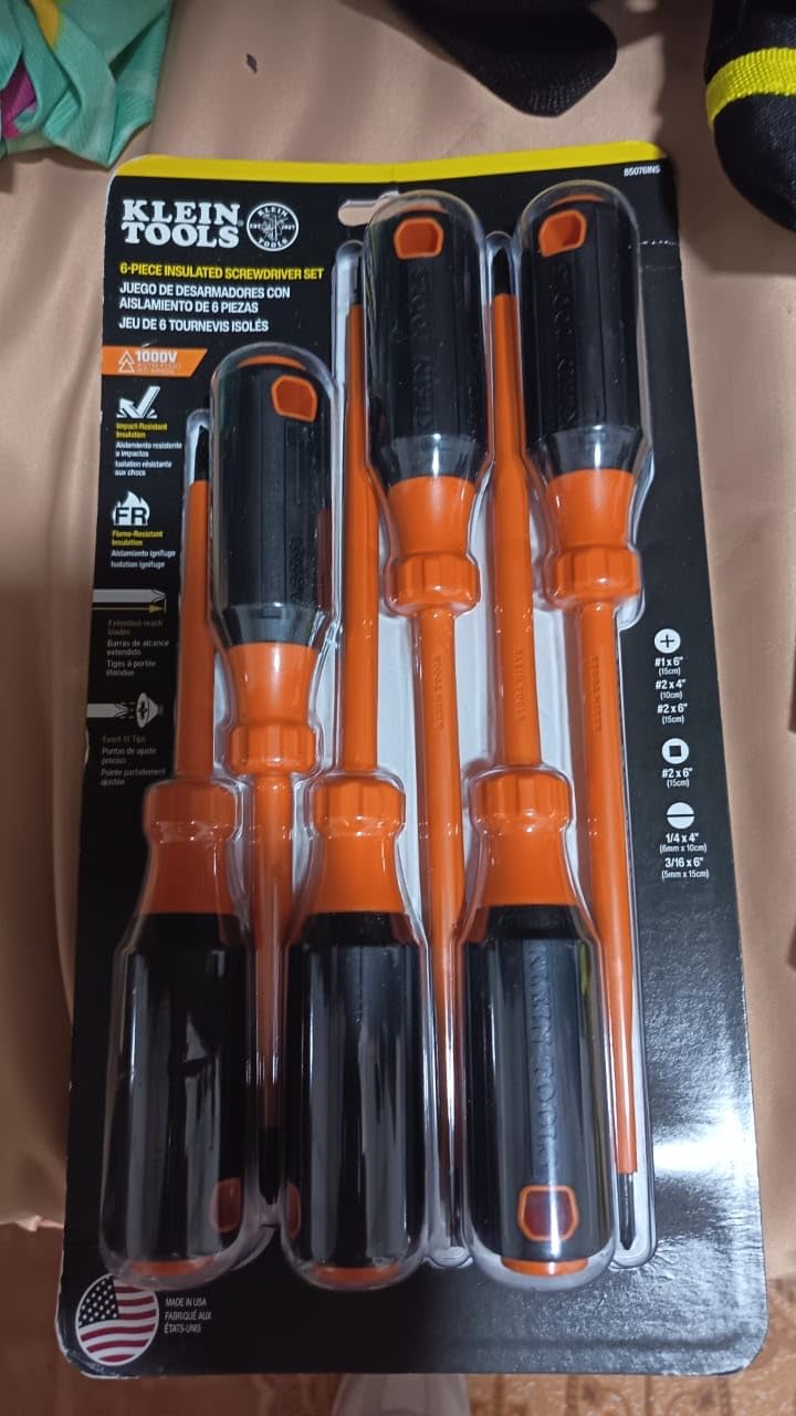 Klein Tools 85077INSR Insulated Screwdriver Set with Magnetizer, Made in USA, 1000V Electrical Screwdrivers, Phillips, Slotted, Square, 7-Piece customer photo 1