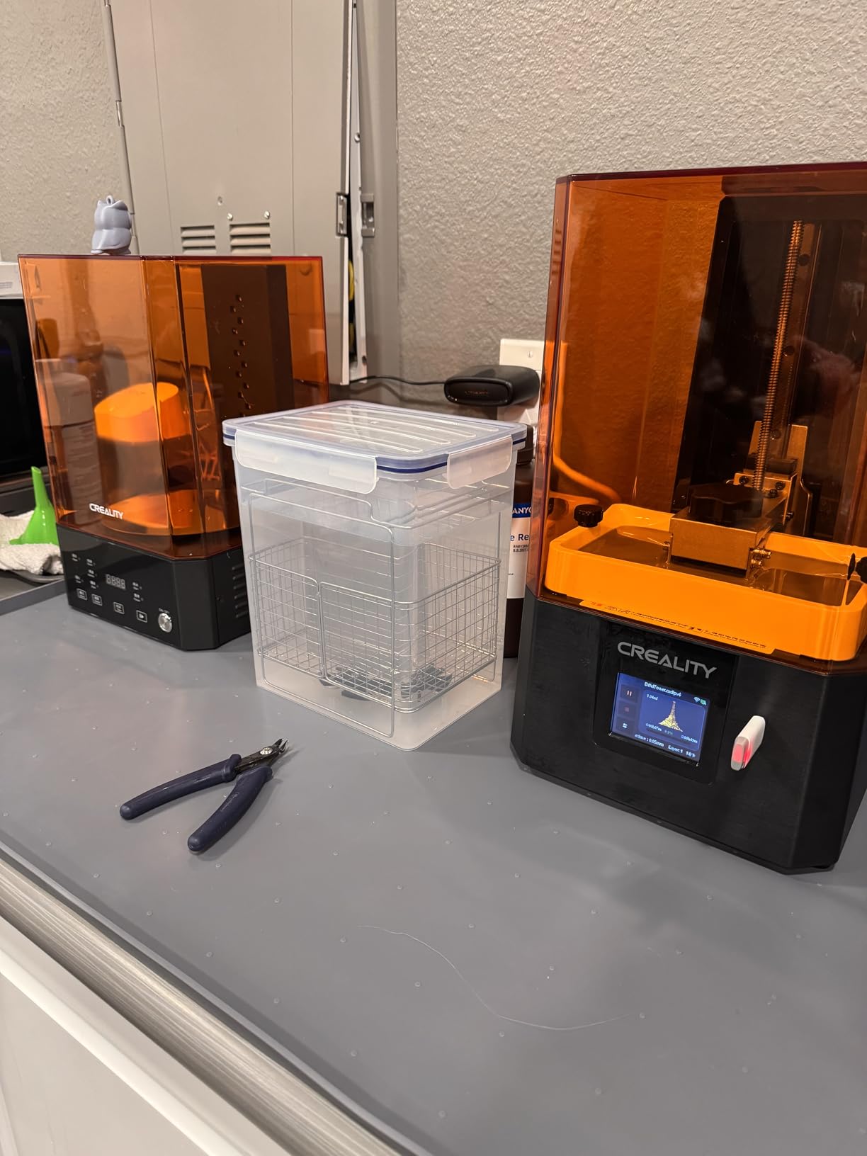 Creality Resin 3D Printer for Kids and Beginners, HALOT R6 Fully Assembled, Upgraded Light Source with High-Precision Printing, LCD Monochrome Screen Simple Workflow 3D Resin Printers customer photo 1