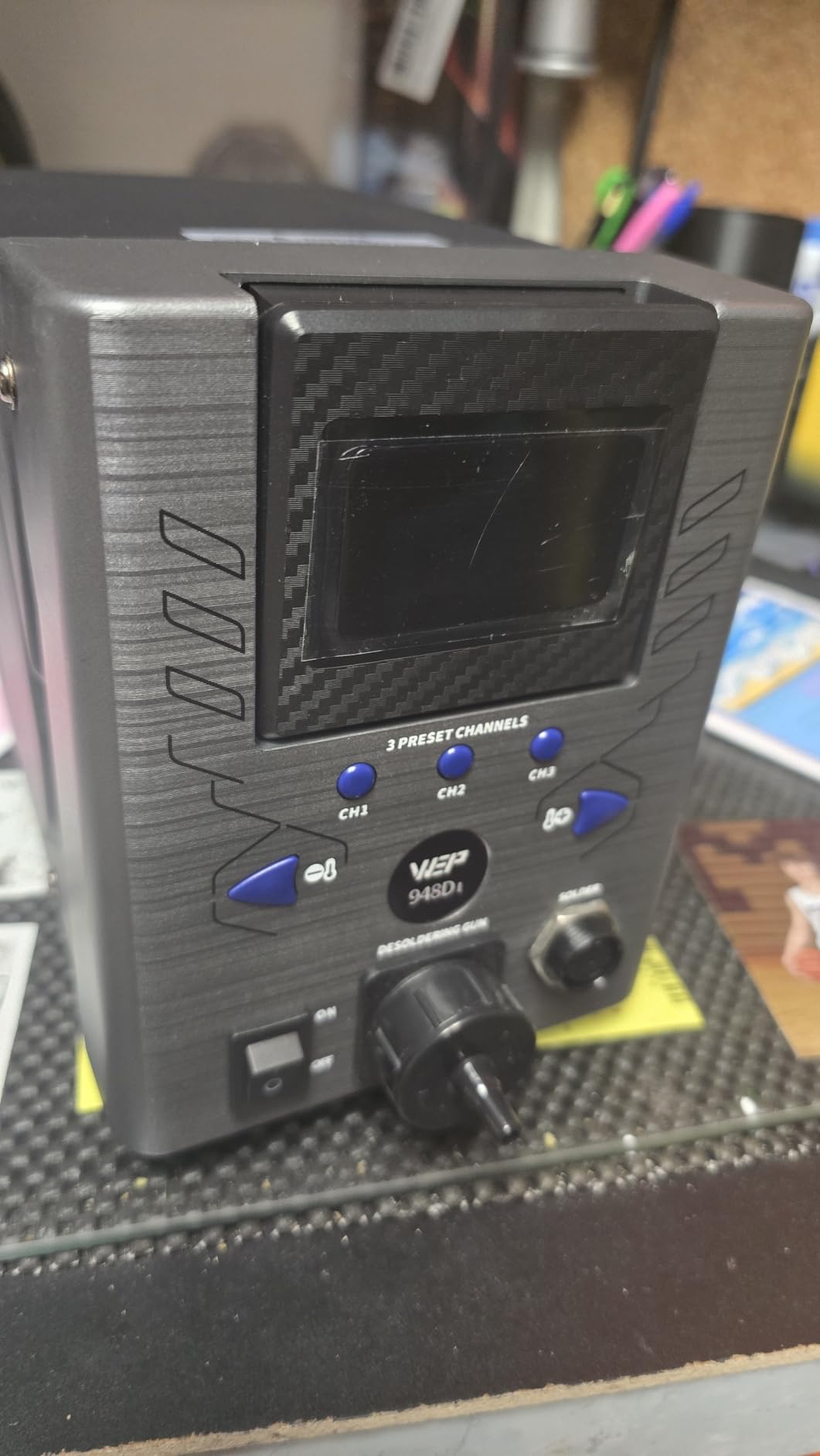 WEP 948D-I 110W High Power Desoldering Station with 4 Desoldering Nozzles, Temperature-Controlled with 3 Pre-set Channels, Tiltable Display, ESD-Safe customer photo 1