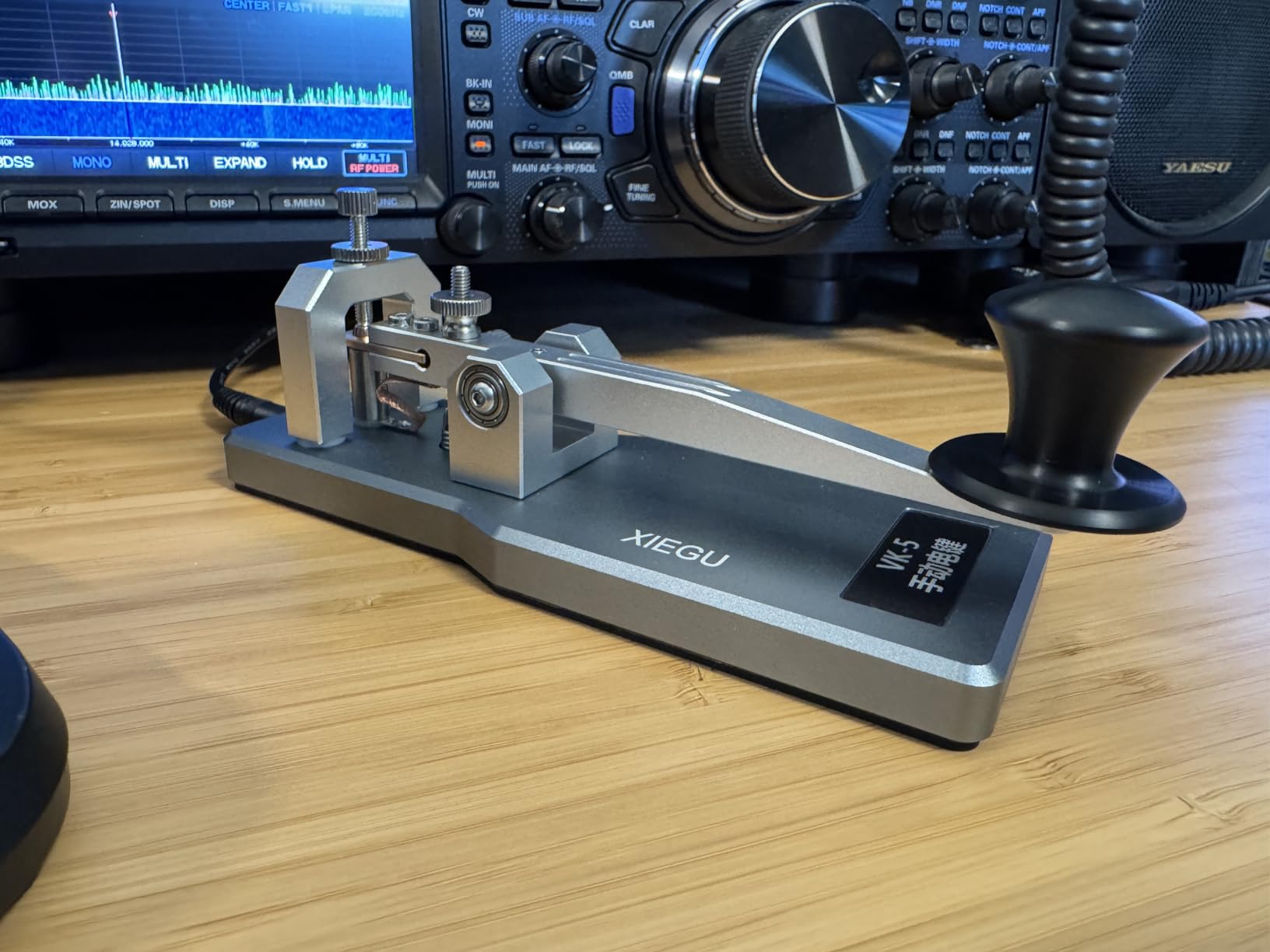 XIEGU VK-5 Mini CW Straight Key, Portable Morse Code Key Telegraph Key with Durable CNC Aluminum Base Silver-Plated Copper Contacts, 3.5mm Jack, for HF Transceiver G90/X6100/X6200/X5105/G106 customer photo 1