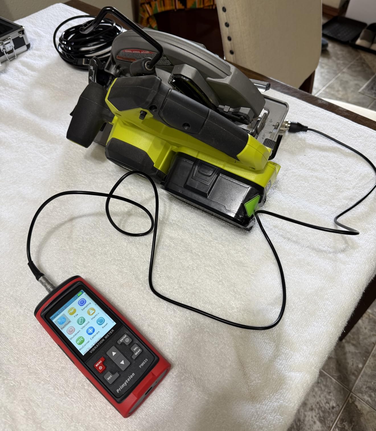 PM633C Digital Vibration Meter, Measurement Analysis Mechanical Equipment Vibration Frequency, Acceleration, Velocity, Displacement, Temperature for Motors, HVAC, Engines, Generator, Pumps customer photo 1